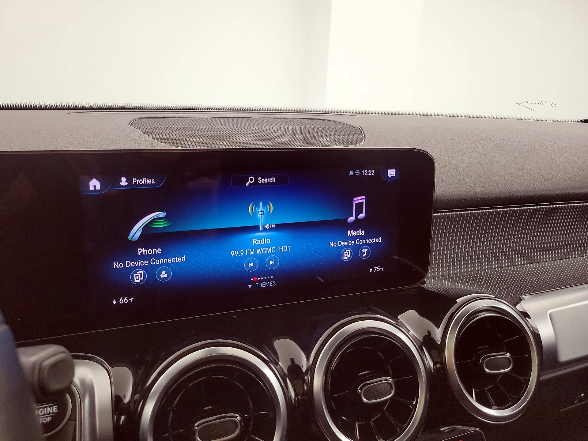 Thumbnail: 2022 Mercedes-Benz GLB - 15