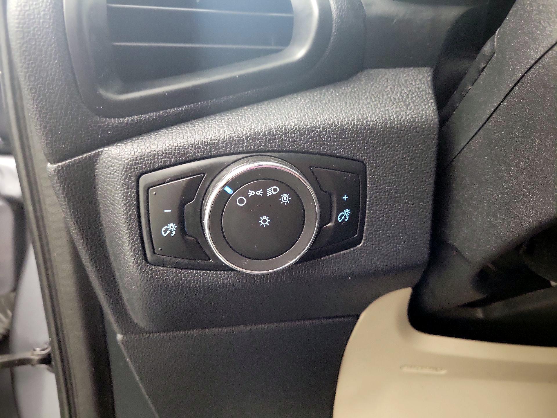 Thumbnail: 2020 Ford EcoSport - 11