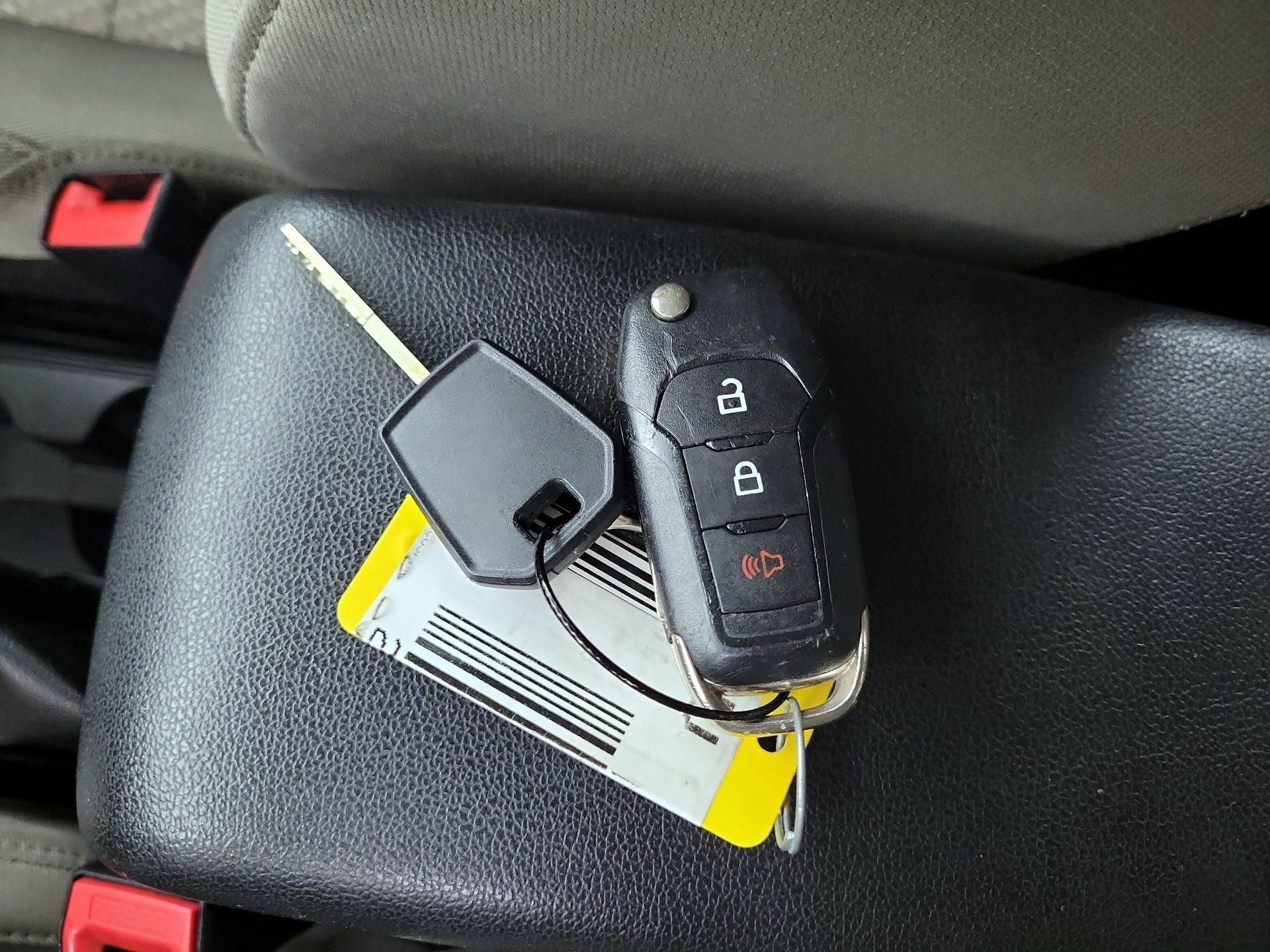 Thumbnail: 2020 Ford EcoSport - 20