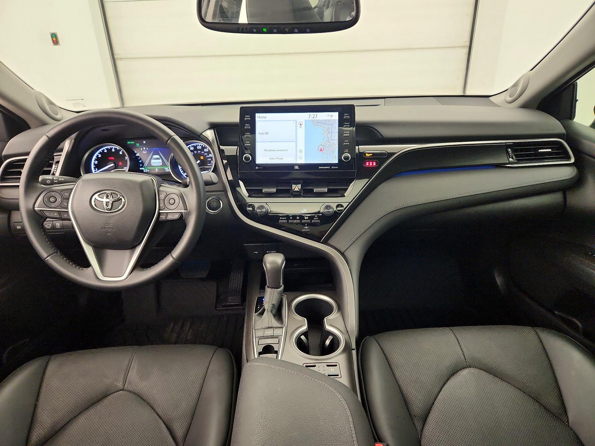 Thumbnail: 2022 Toyota Camry - 9