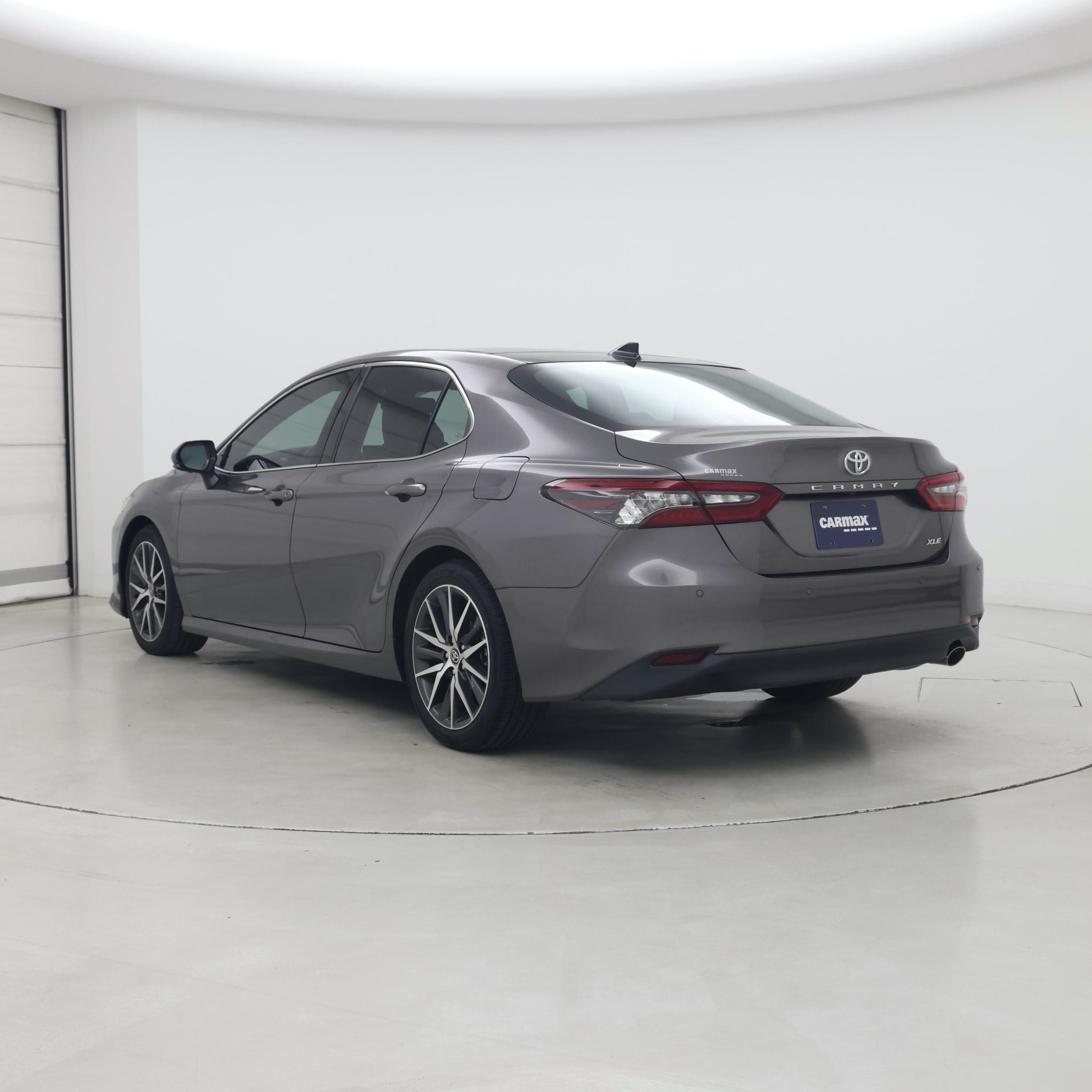 Thumbnail: 2022 Toyota Camry - 2