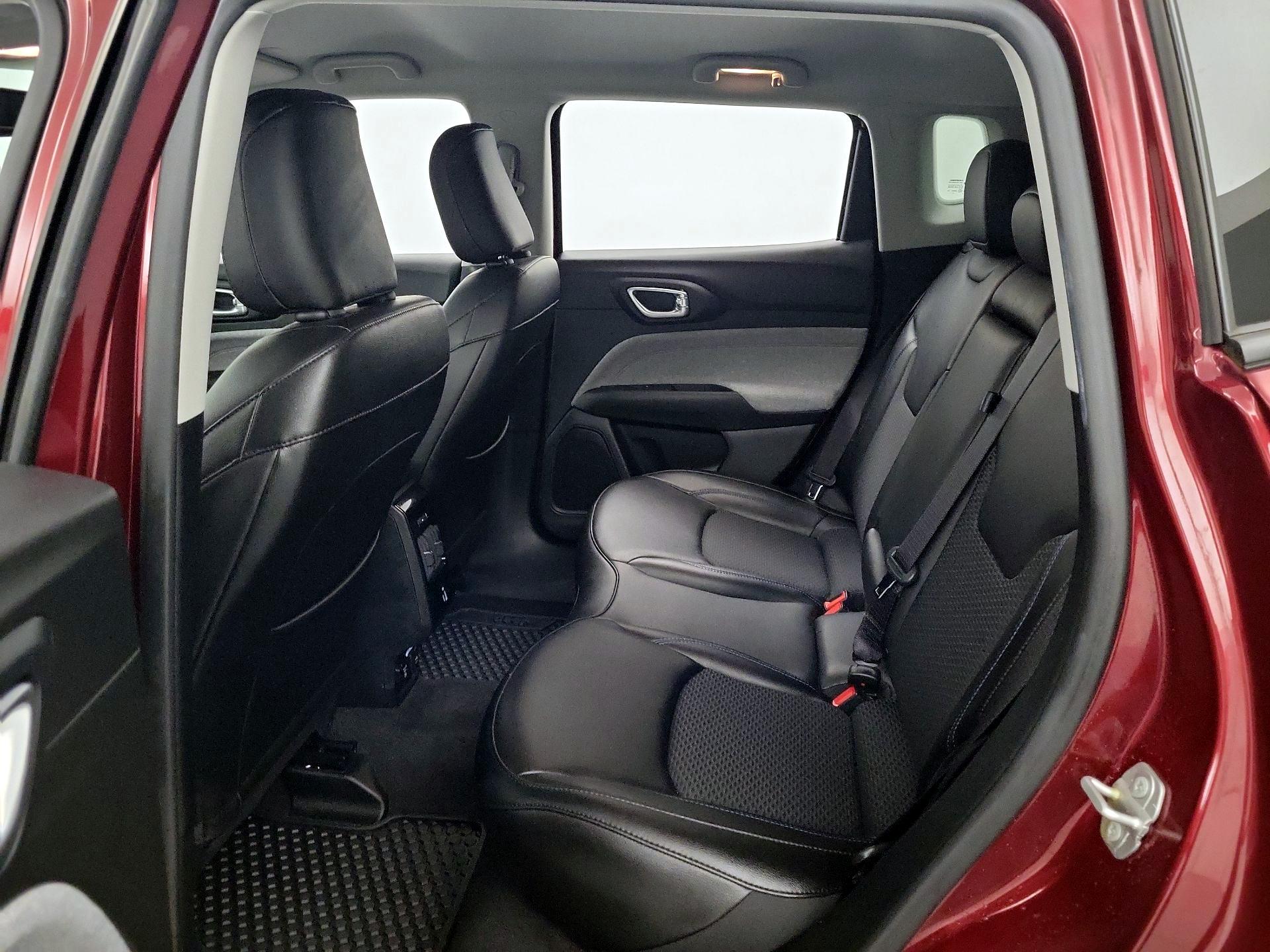 Thumbnail: 2022 Jeep Compass - 19