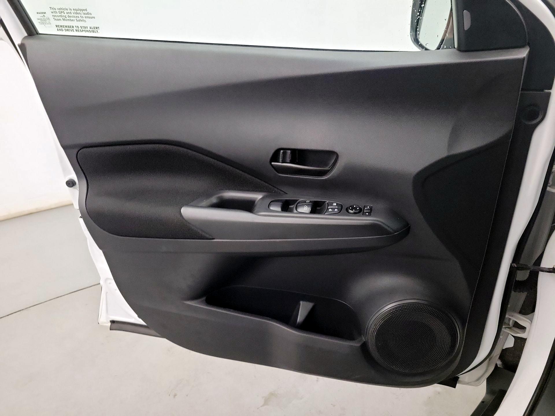 Thumbnail: 2022 Nissan Kicks - 12