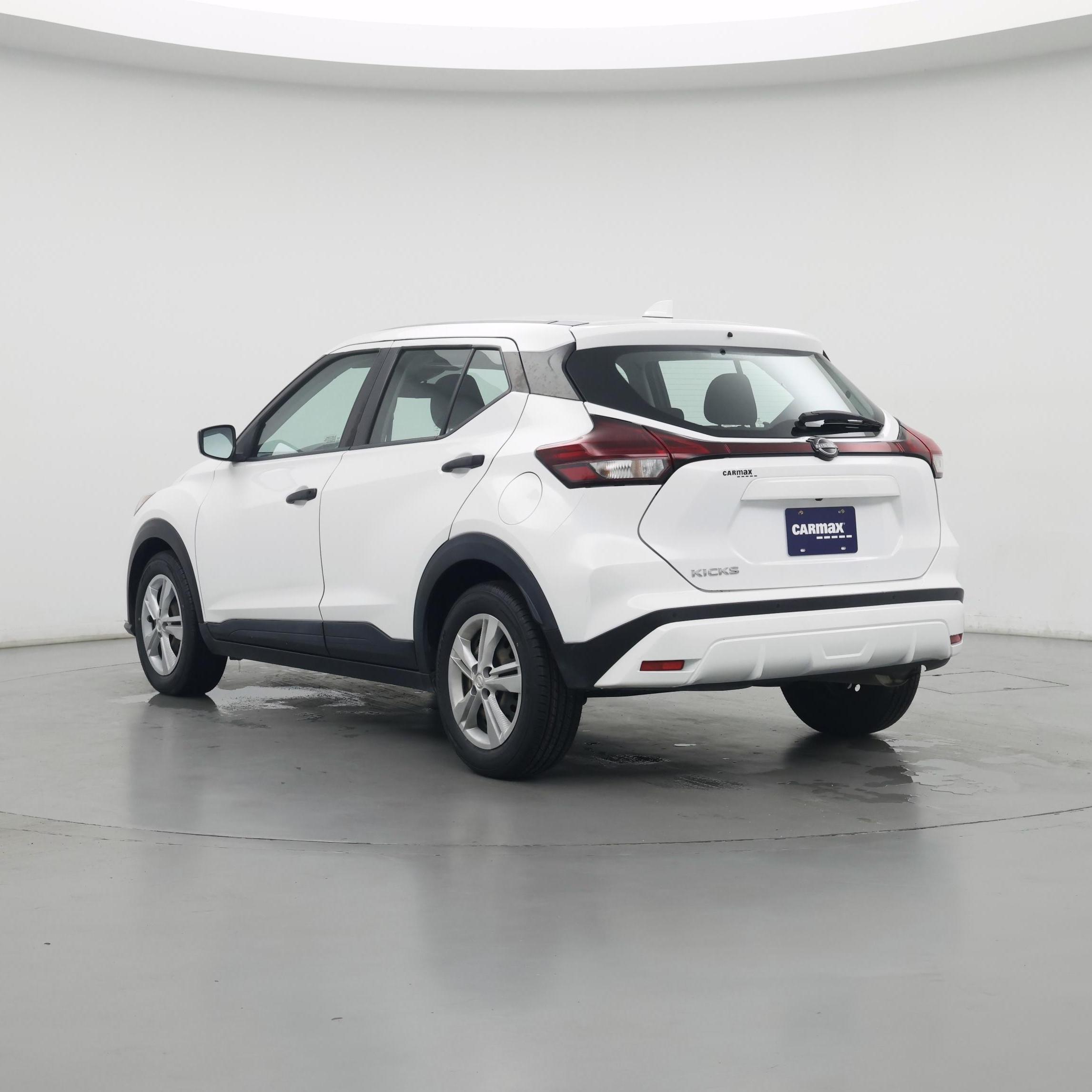 Thumbnail: 2022 Nissan Kicks - 2