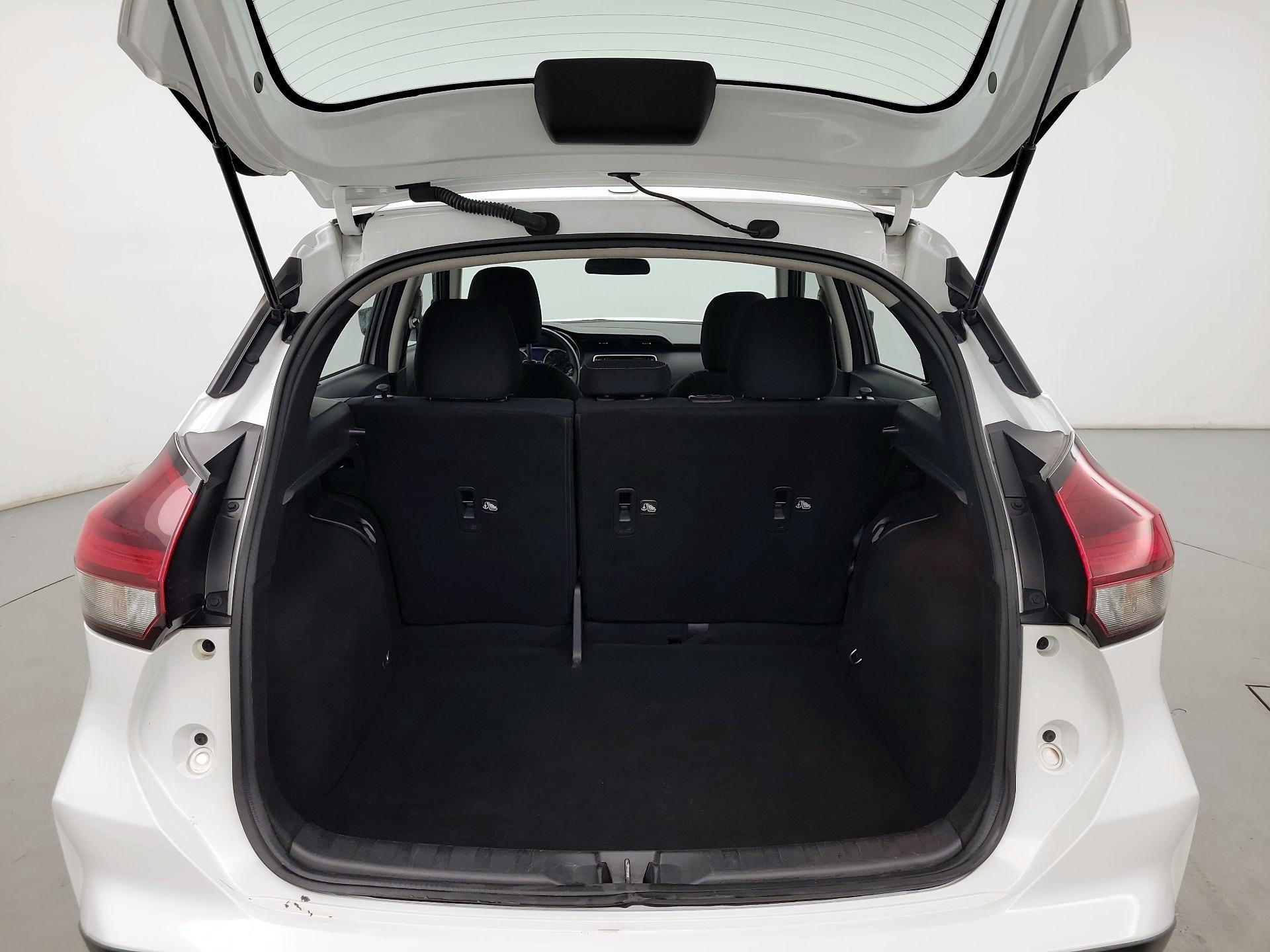 Thumbnail: 2022 Nissan Kicks - 20