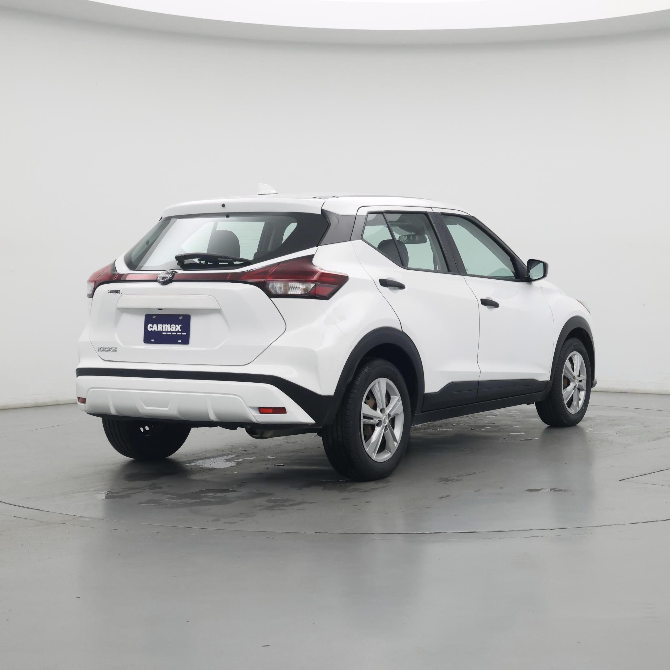 Thumbnail: 2022 Nissan Kicks - 8