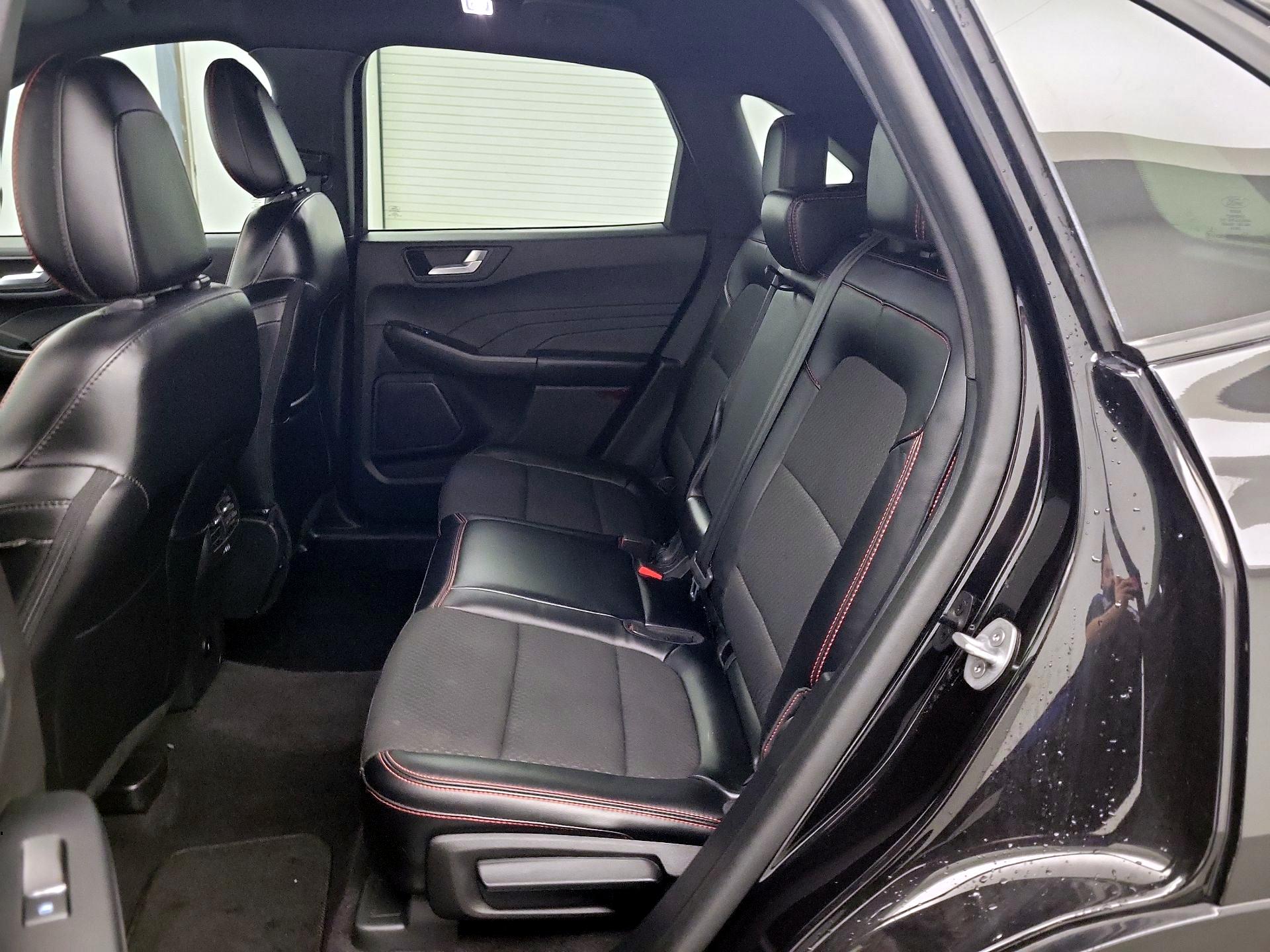 Thumbnail: 2023 Ford Escape - 19