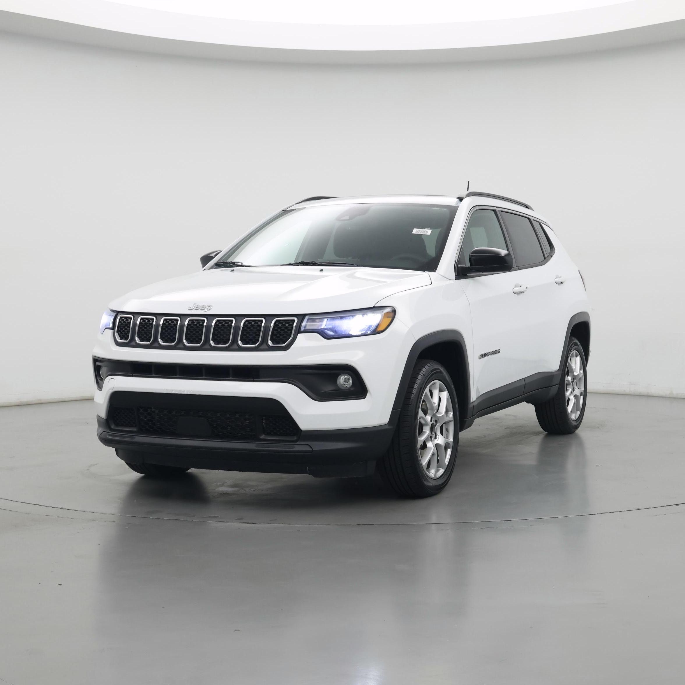 Thumbnail: 2023 Jeep Compass - 4