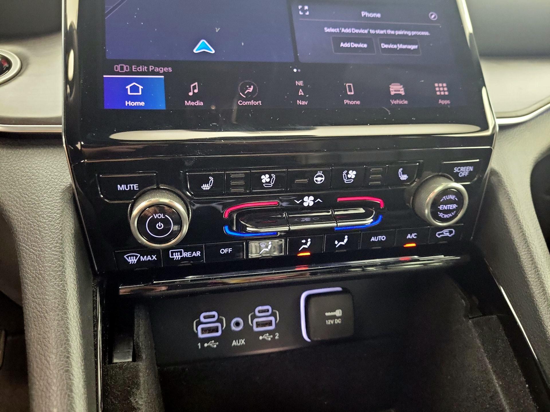 Thumbnail: 2022 Jeep Grand Cherokee - 17