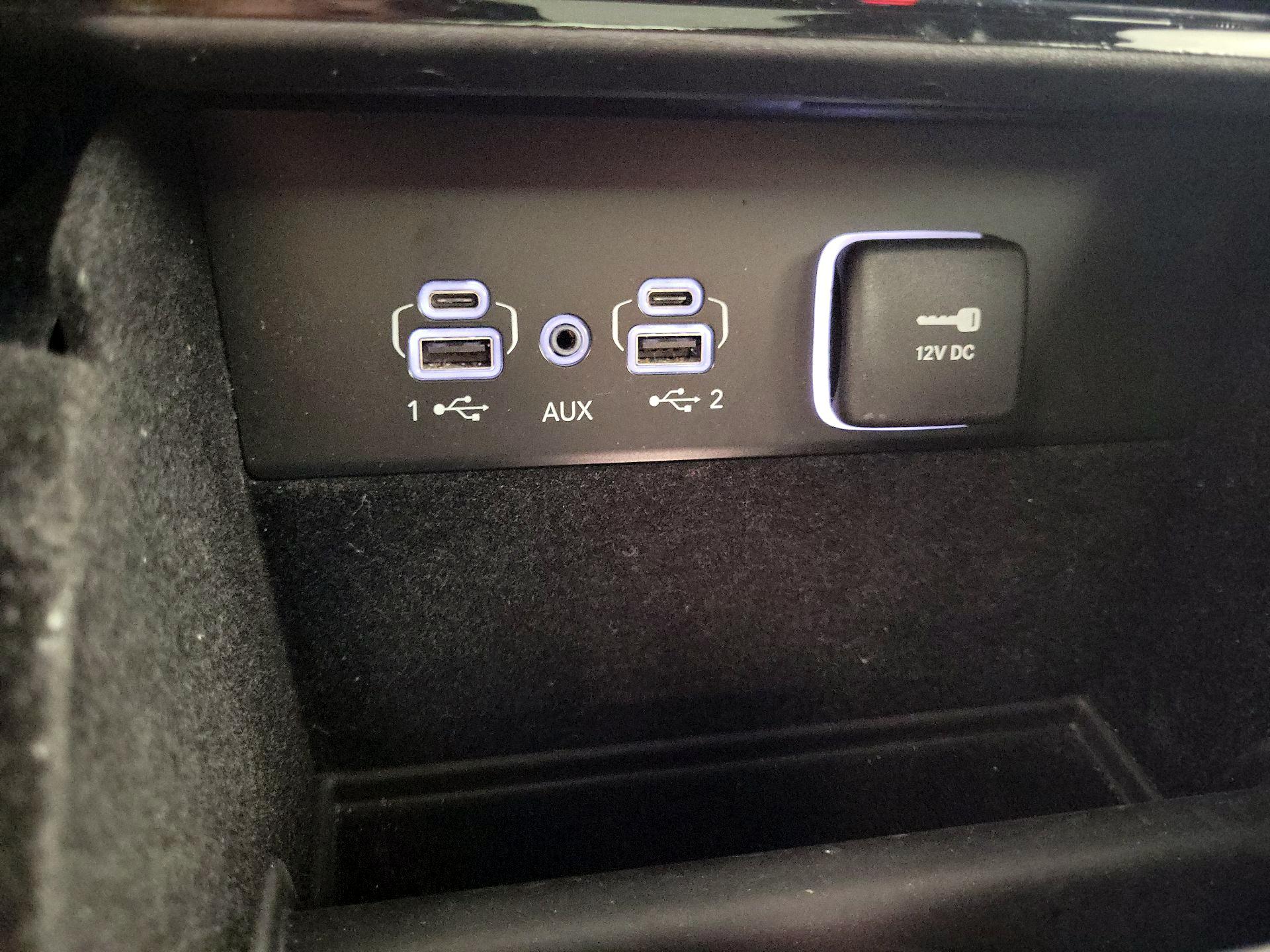 Thumbnail: 2022 Jeep Grand Cherokee - 19