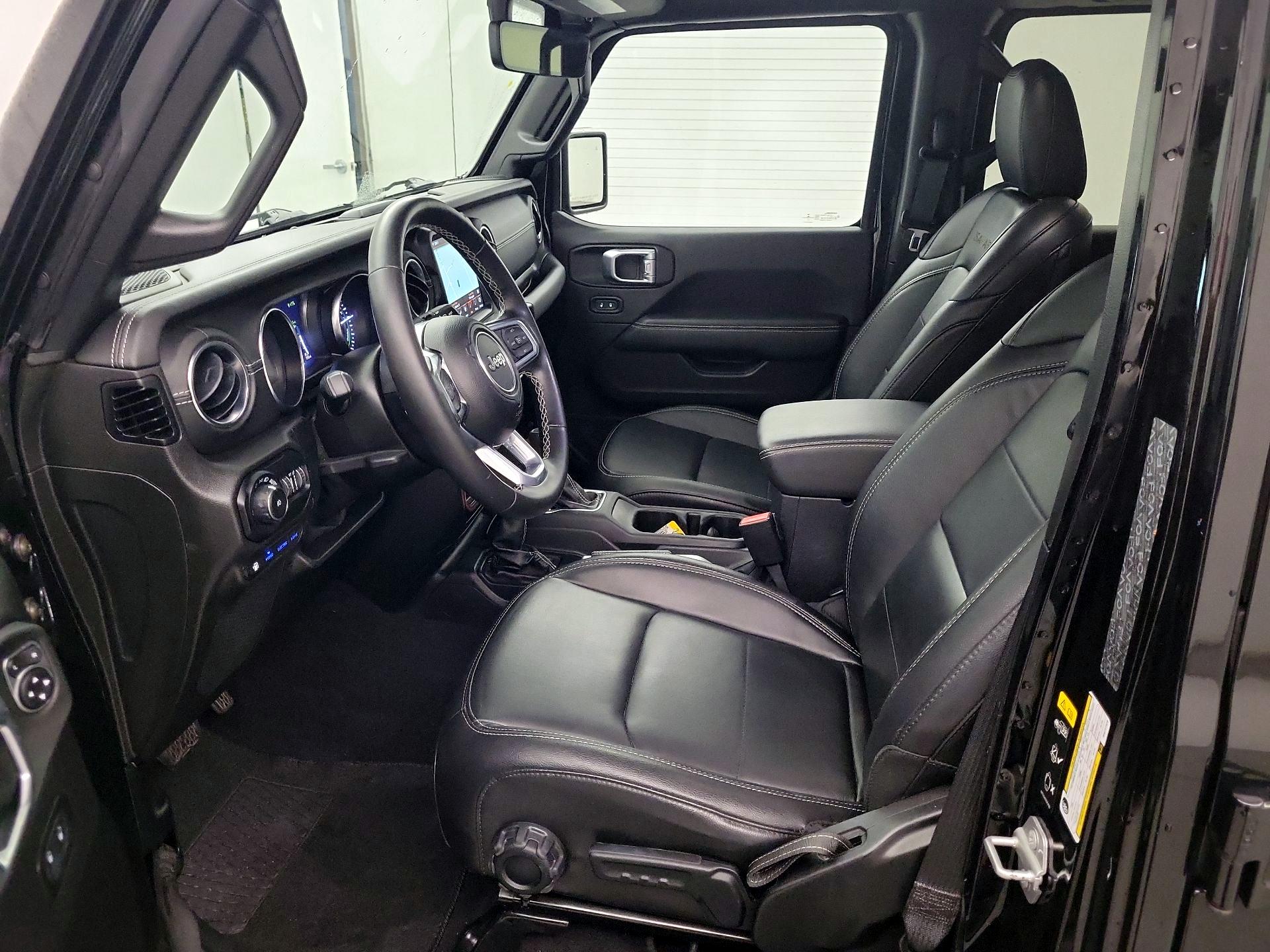 Thumbnail: 2021 Jeep Wrangler - 11