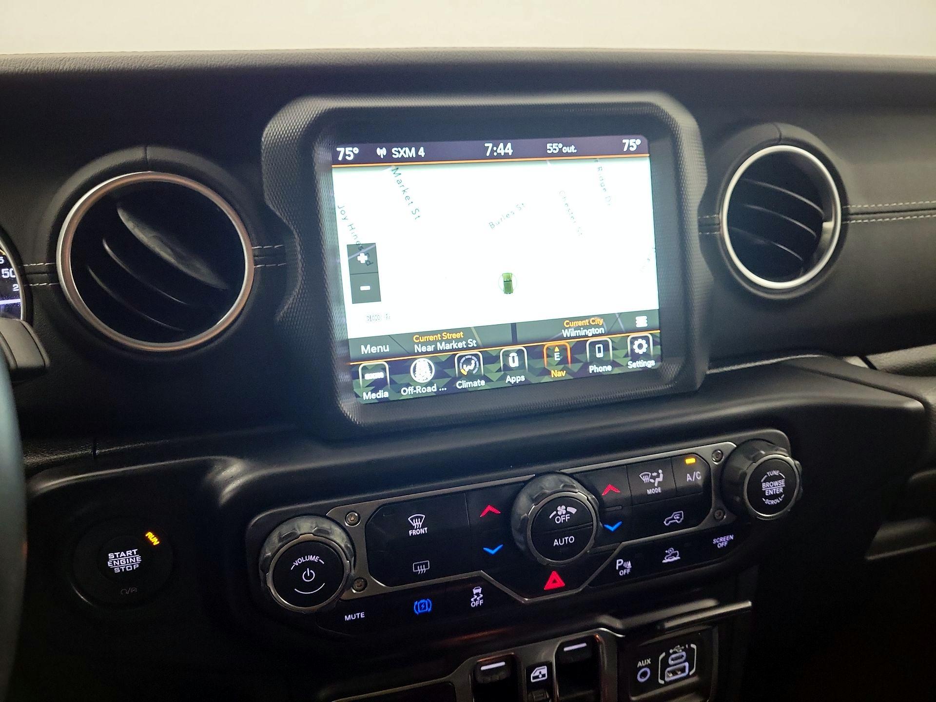 Thumbnail: 2021 Jeep Wrangler - 14