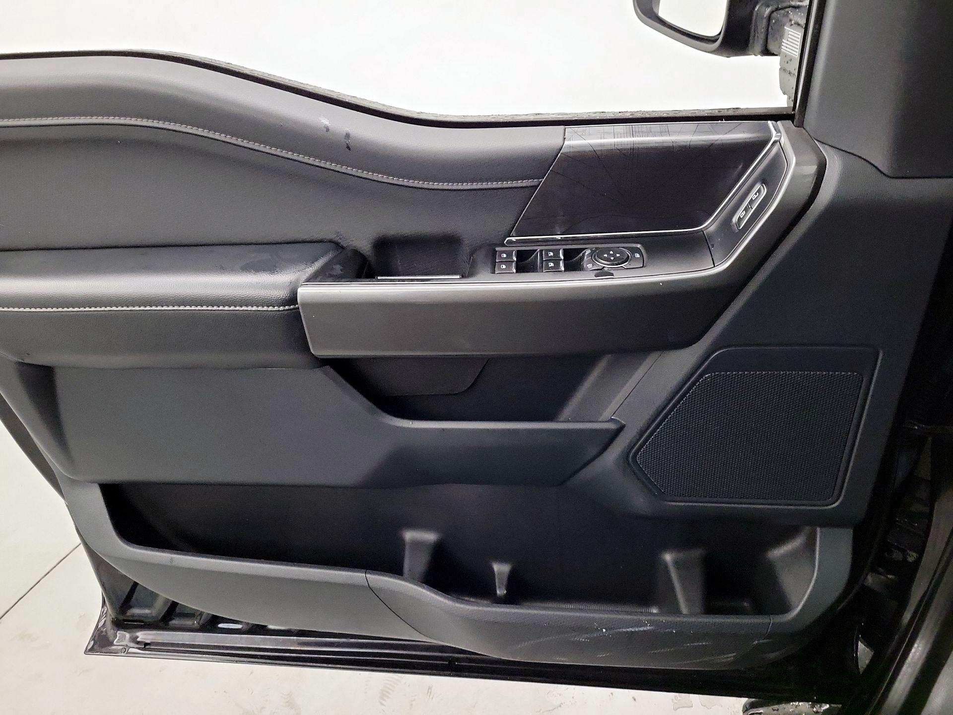 Thumbnail: 2022 Ford F-150 - 10