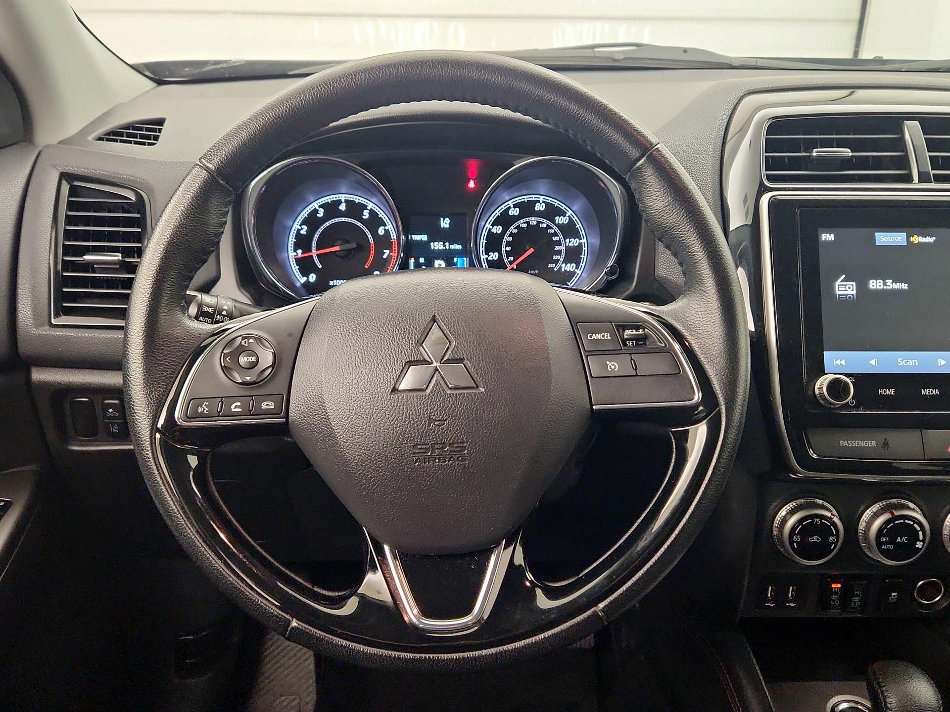 Thumbnail: 2023 Mitsubishi Outlander Sport - 10