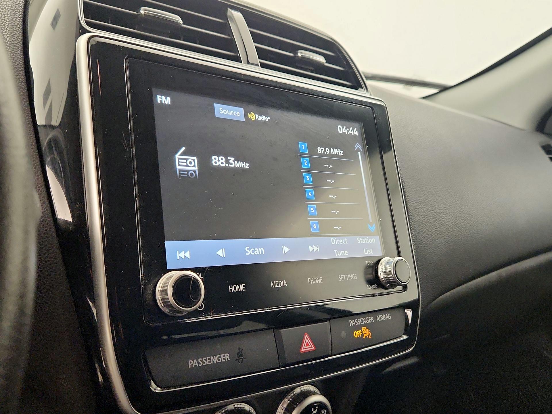 Thumbnail: 2023 Mitsubishi Outlander Sport - 15