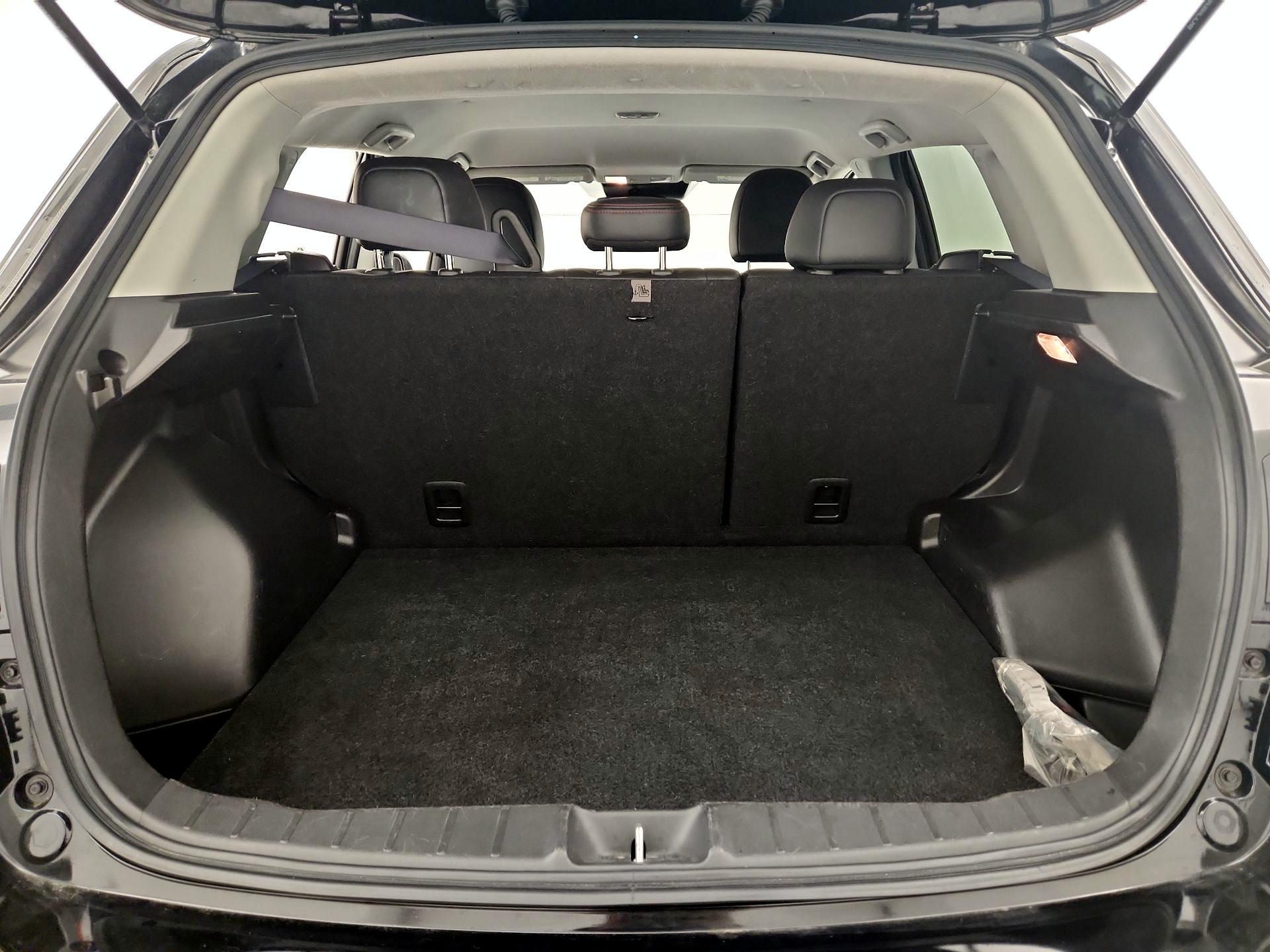 Thumbnail: 2023 Mitsubishi Outlander Sport - 20