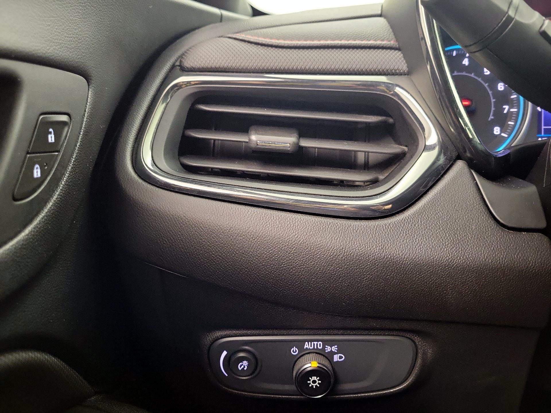 Thumbnail: 2022 Chevrolet Equinox - 13