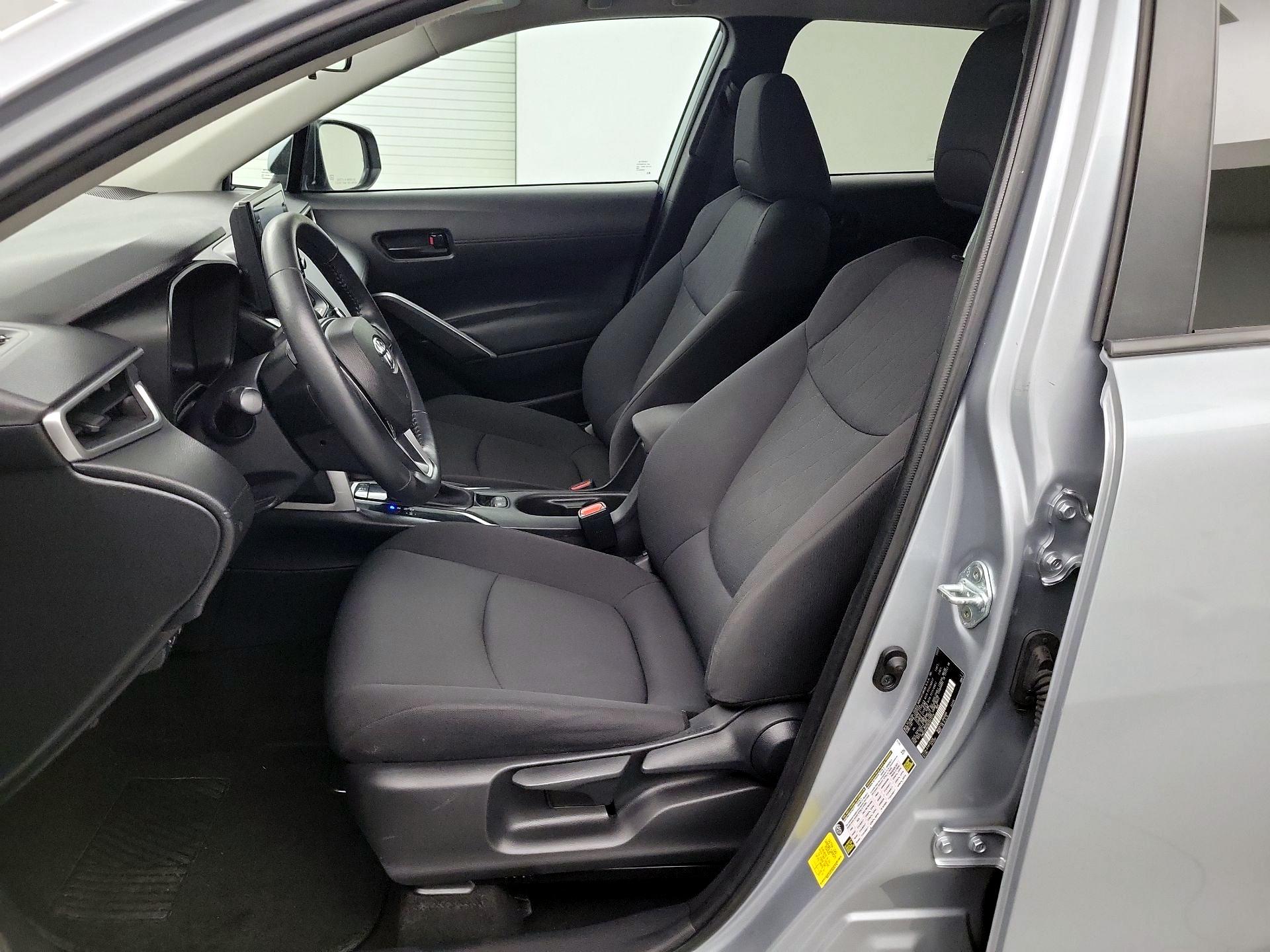 Thumbnail: 2022 Toyota Corolla Cross - 9