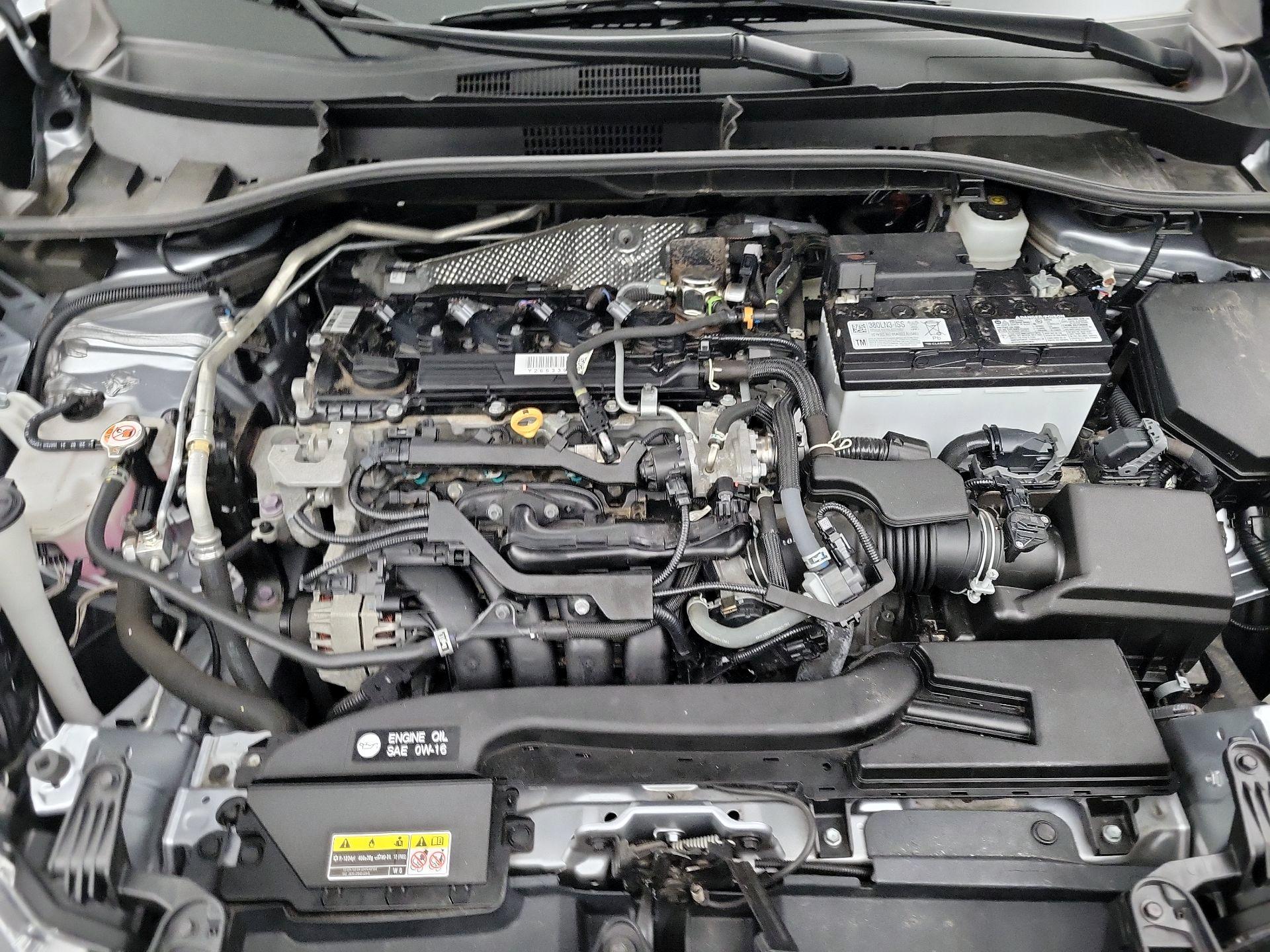 Thumbnail: 2022 Toyota Corolla Cross - 18