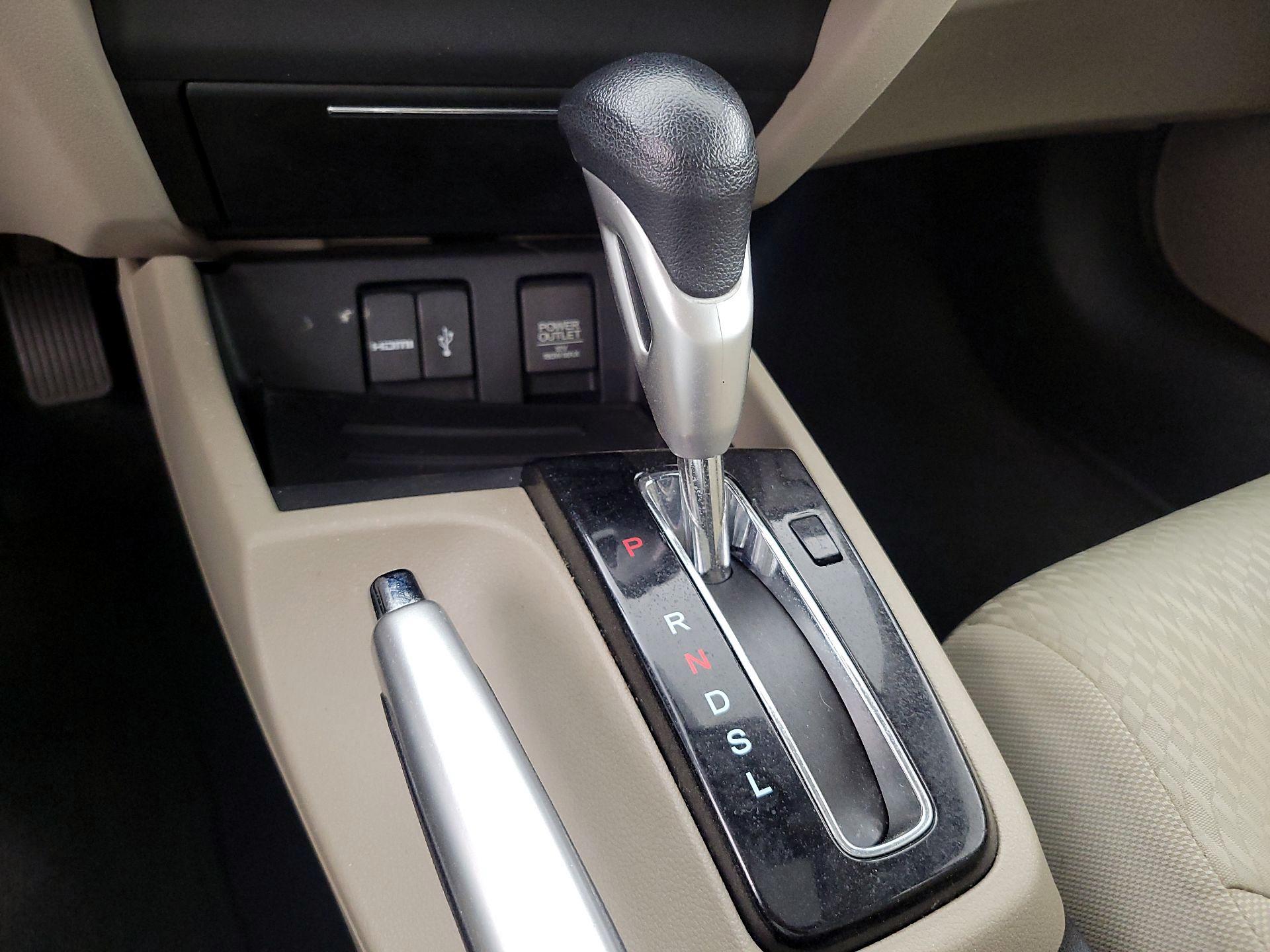 Thumbnail: 2015 Honda Civic - 17
