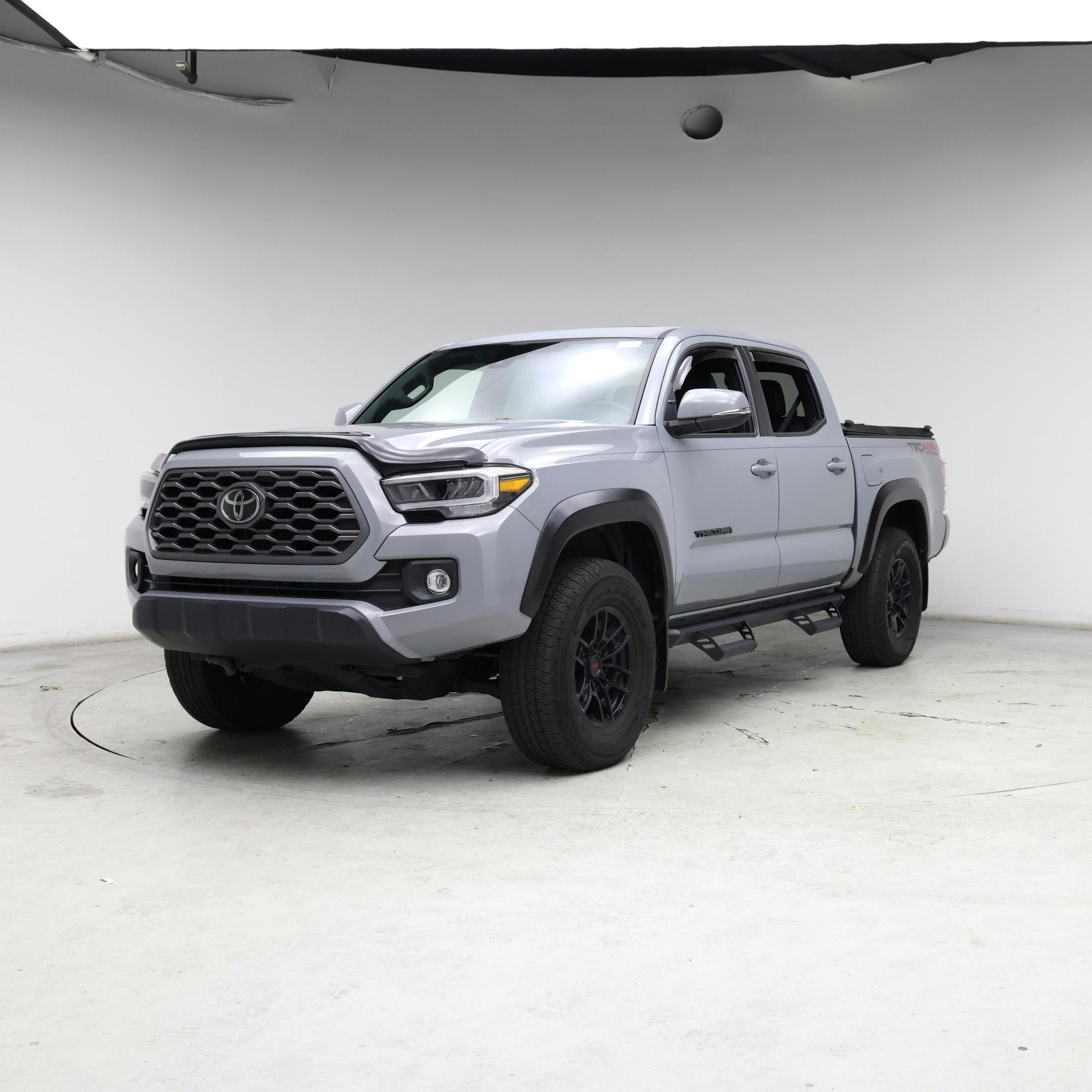 Thumbnail: 2021 Toyota Tacoma - 4