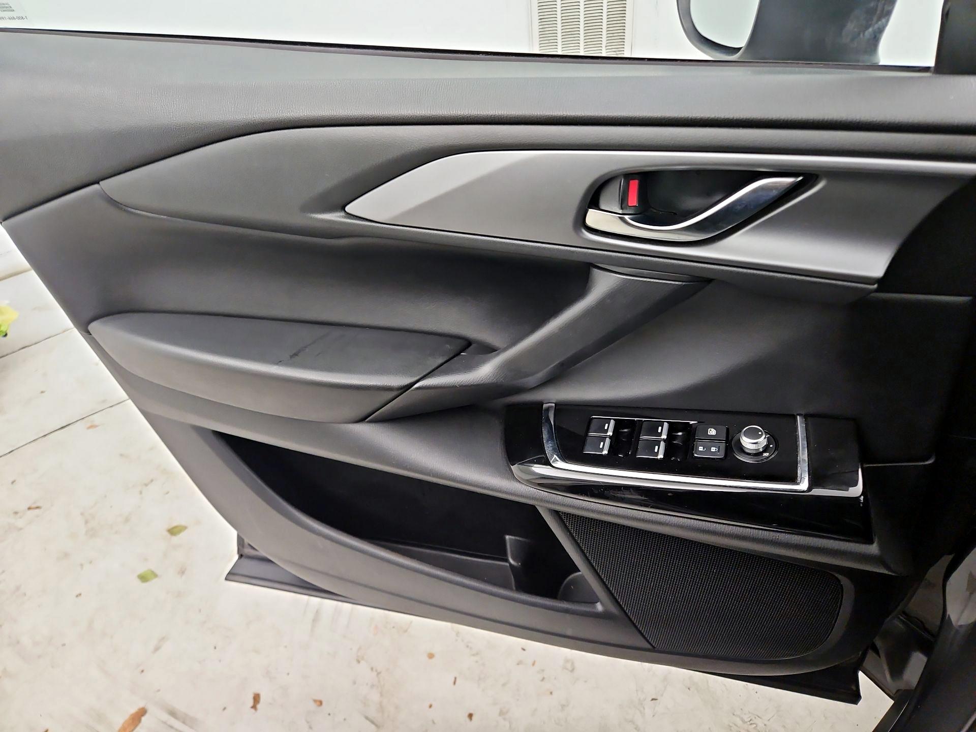 Thumbnail: 2022 Mazda CX-9 - 12