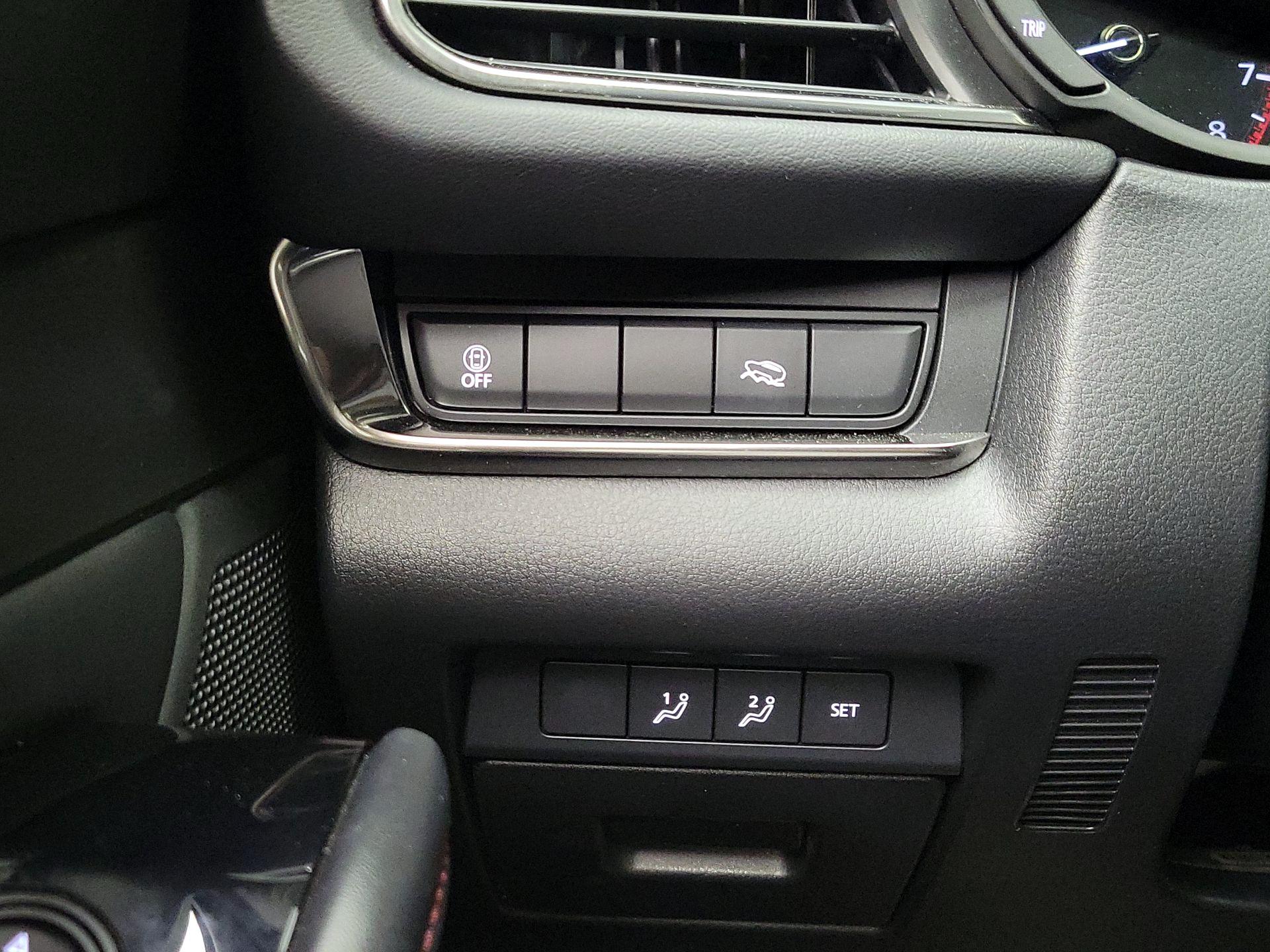 Thumbnail: 2022 Mazda CX-30 - 13