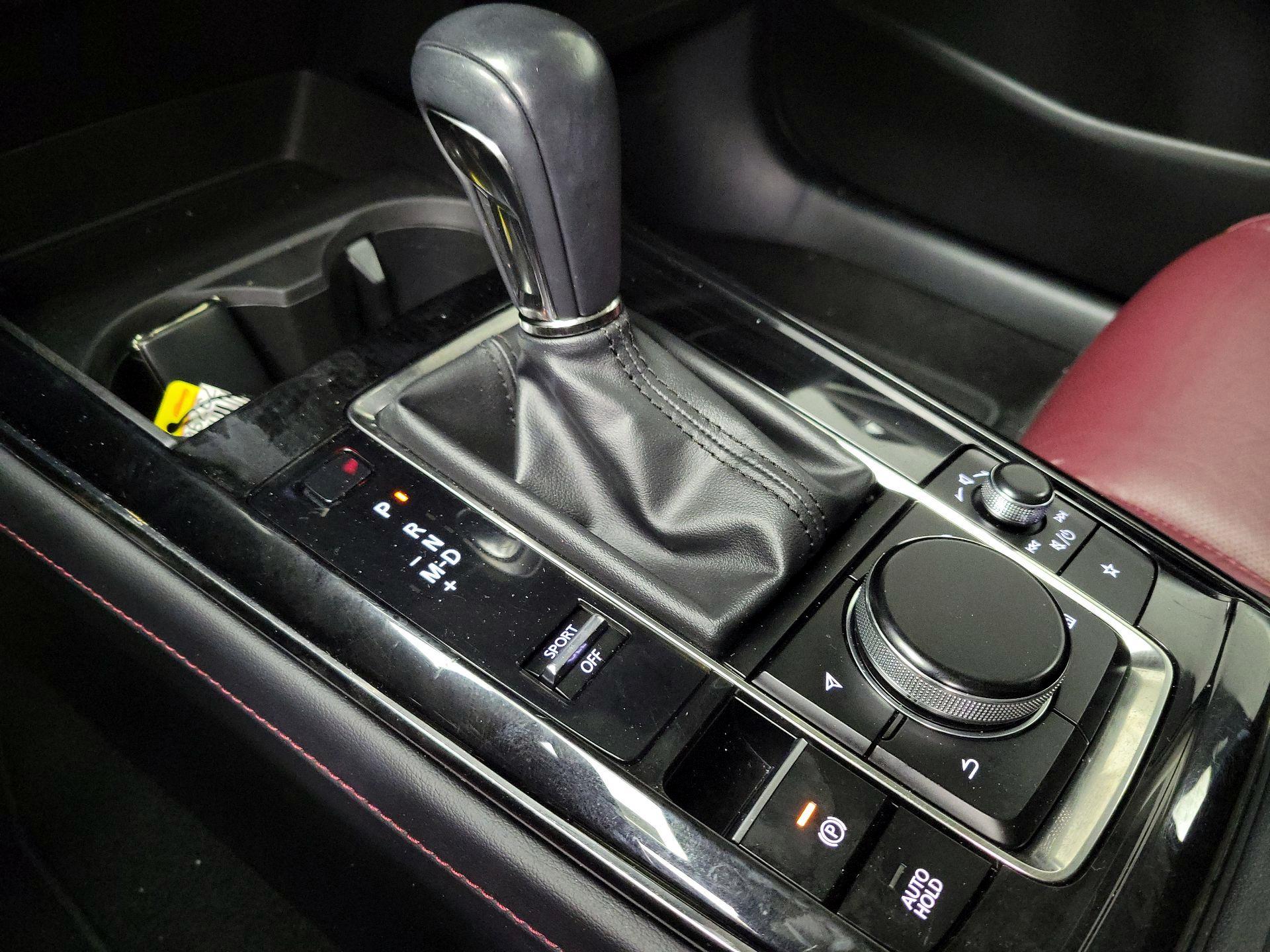 Thumbnail: 2022 Mazda CX-30 - 17