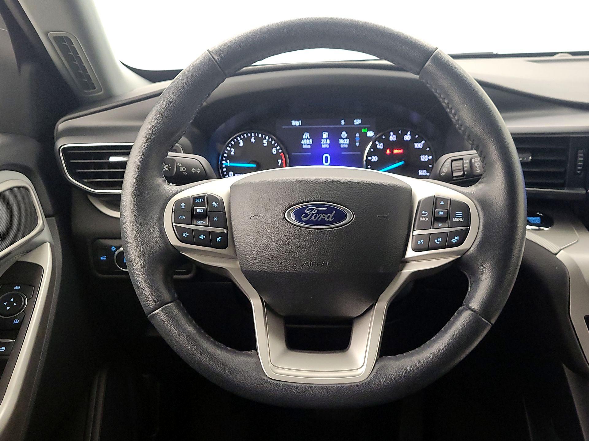 Thumbnail: 2022 Ford Explorer - 10