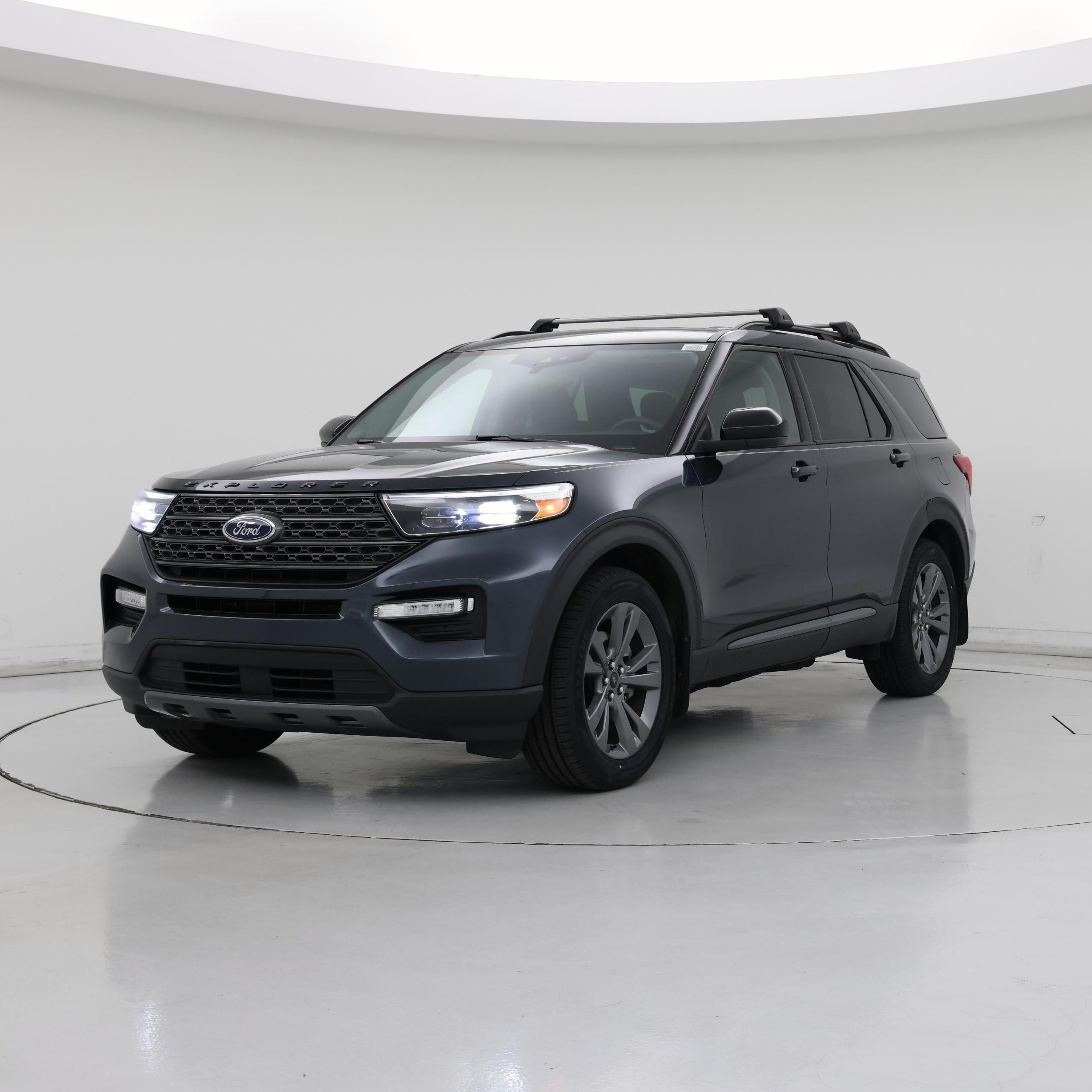 Thumbnail: 2022 Ford Explorer - 4