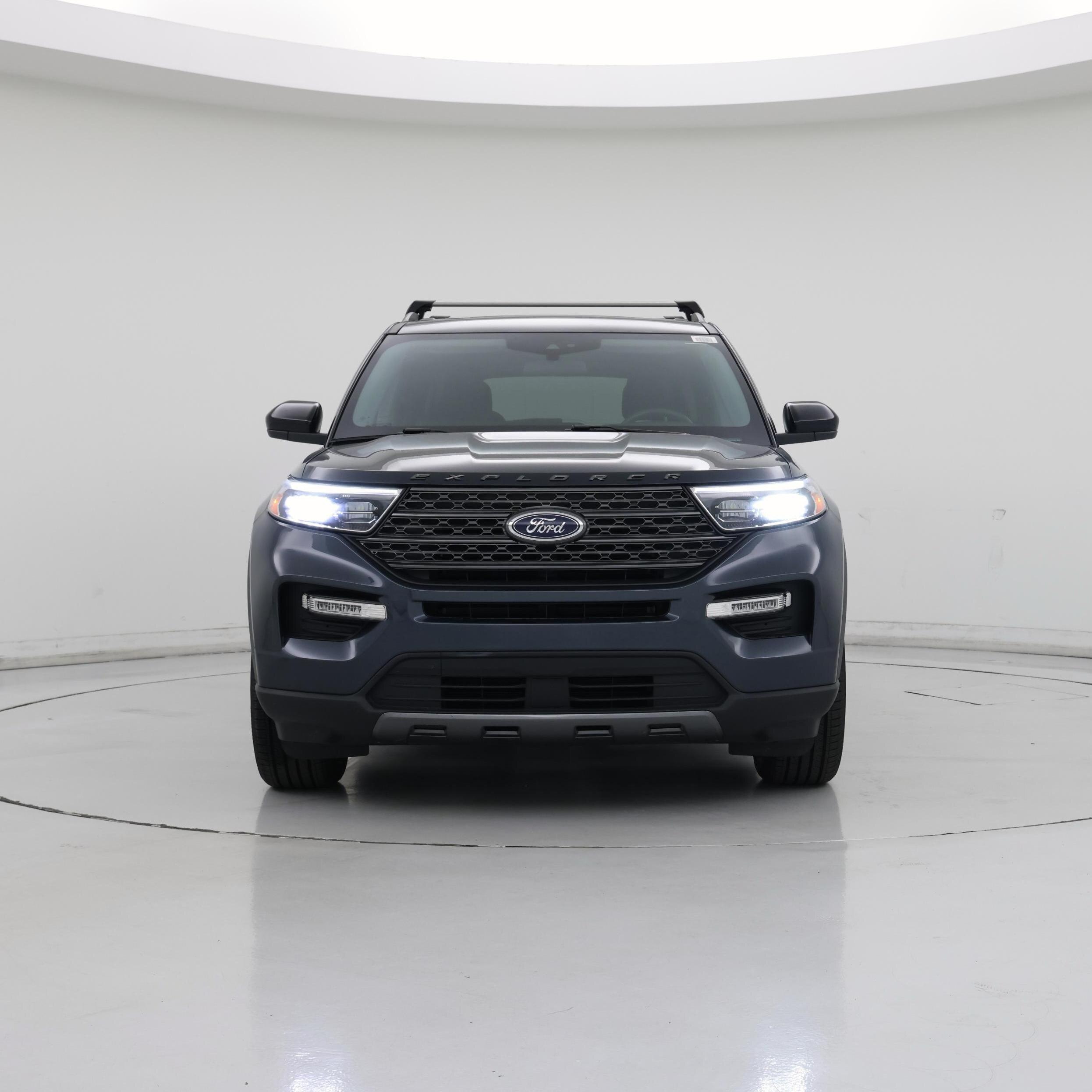 Thumbnail: 2022 Ford Explorer - 5