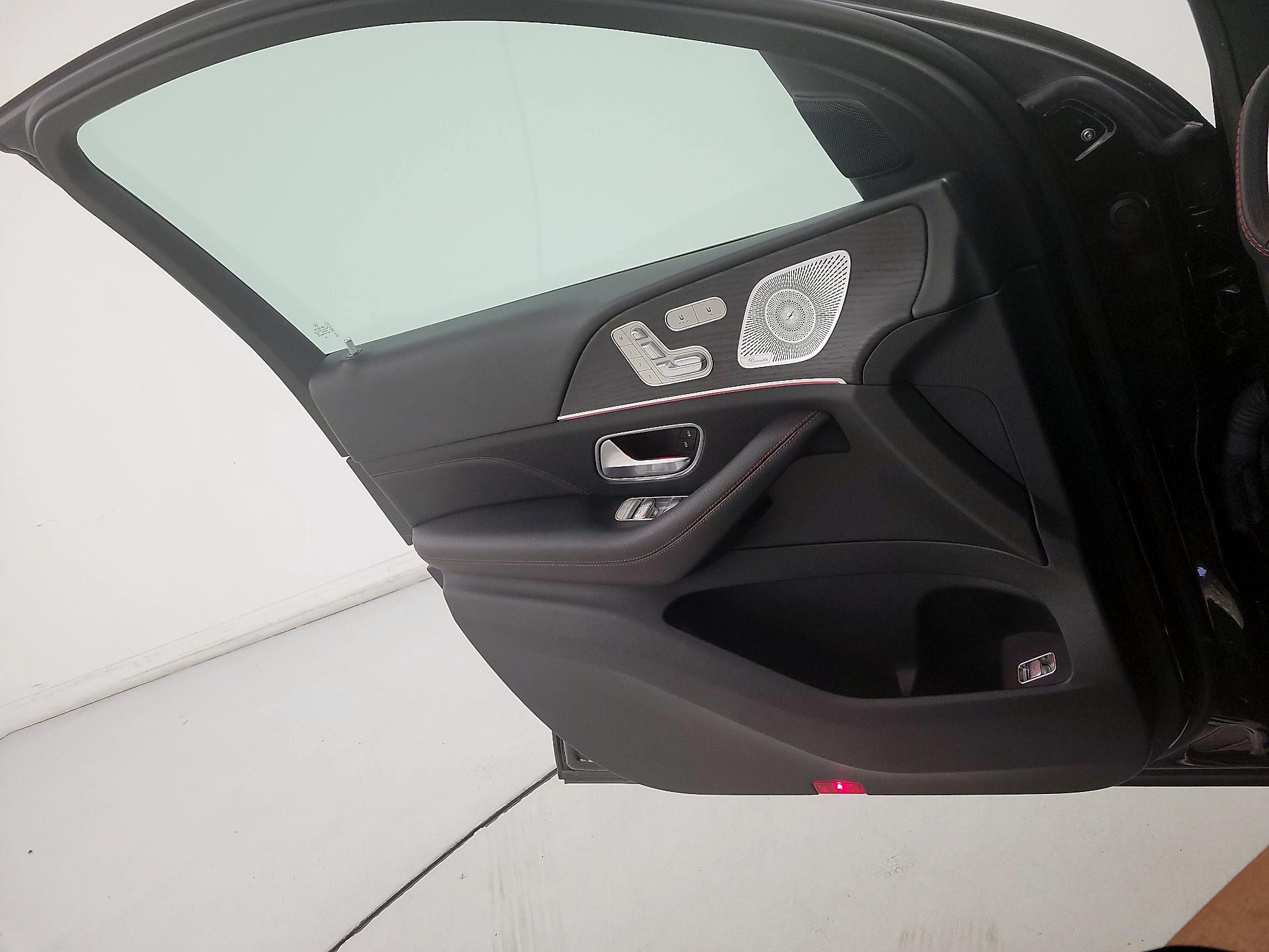 Thumbnail: 2021 Mercedes-Benz GLE - 12