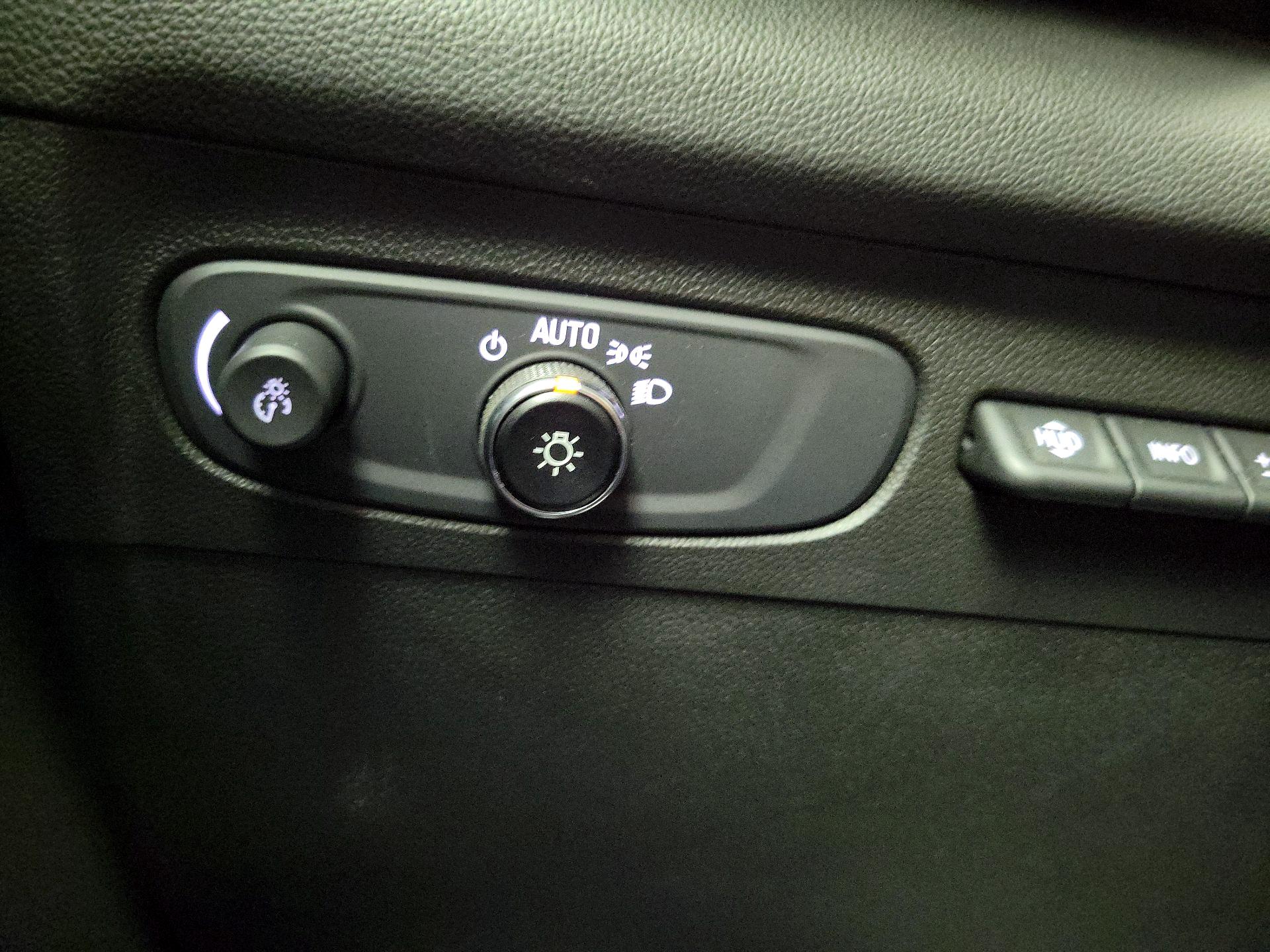 Thumbnail: 2022 Buick Envision - 13