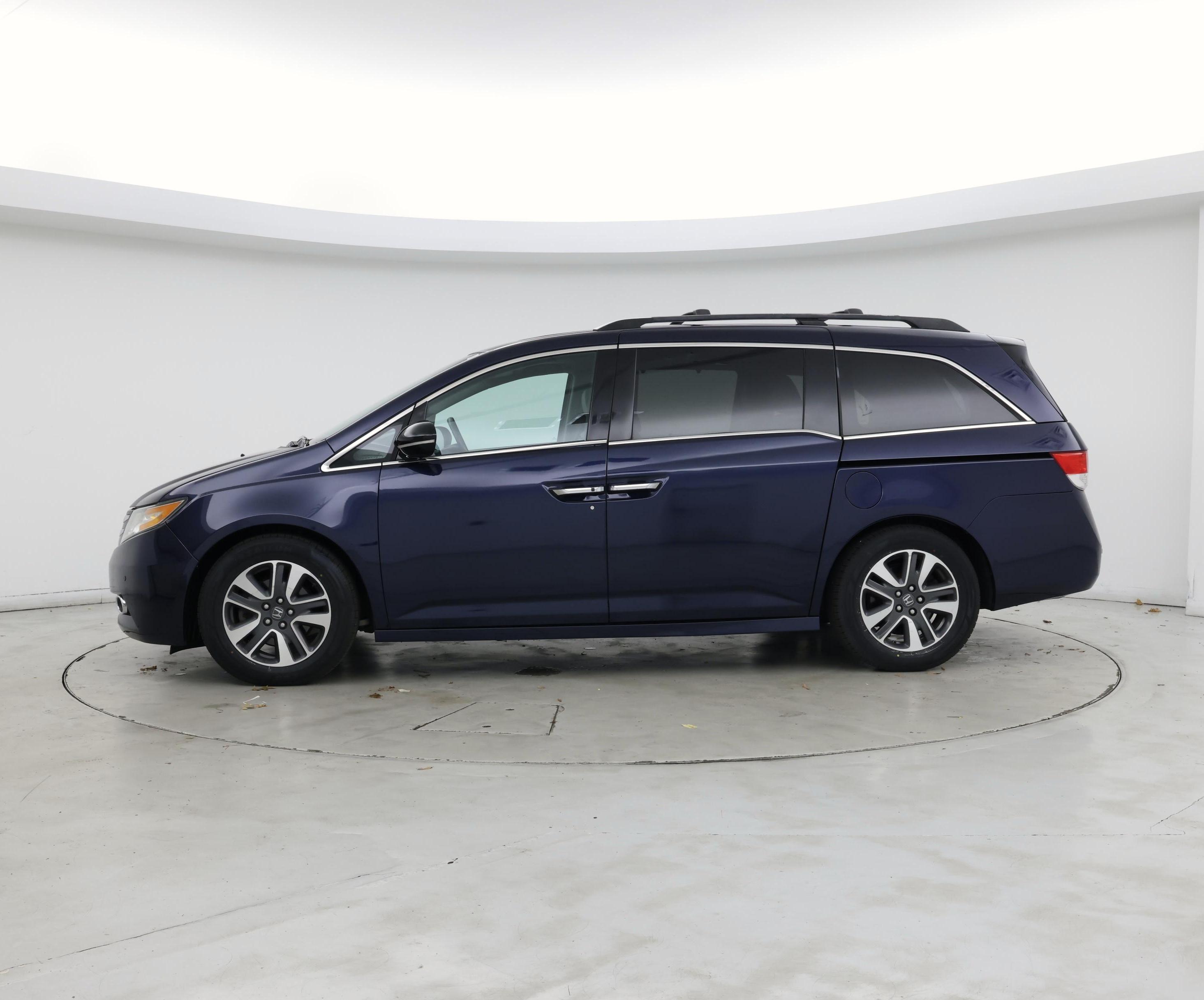 Thumbnail: 2014 Honda Odyssey - 3
