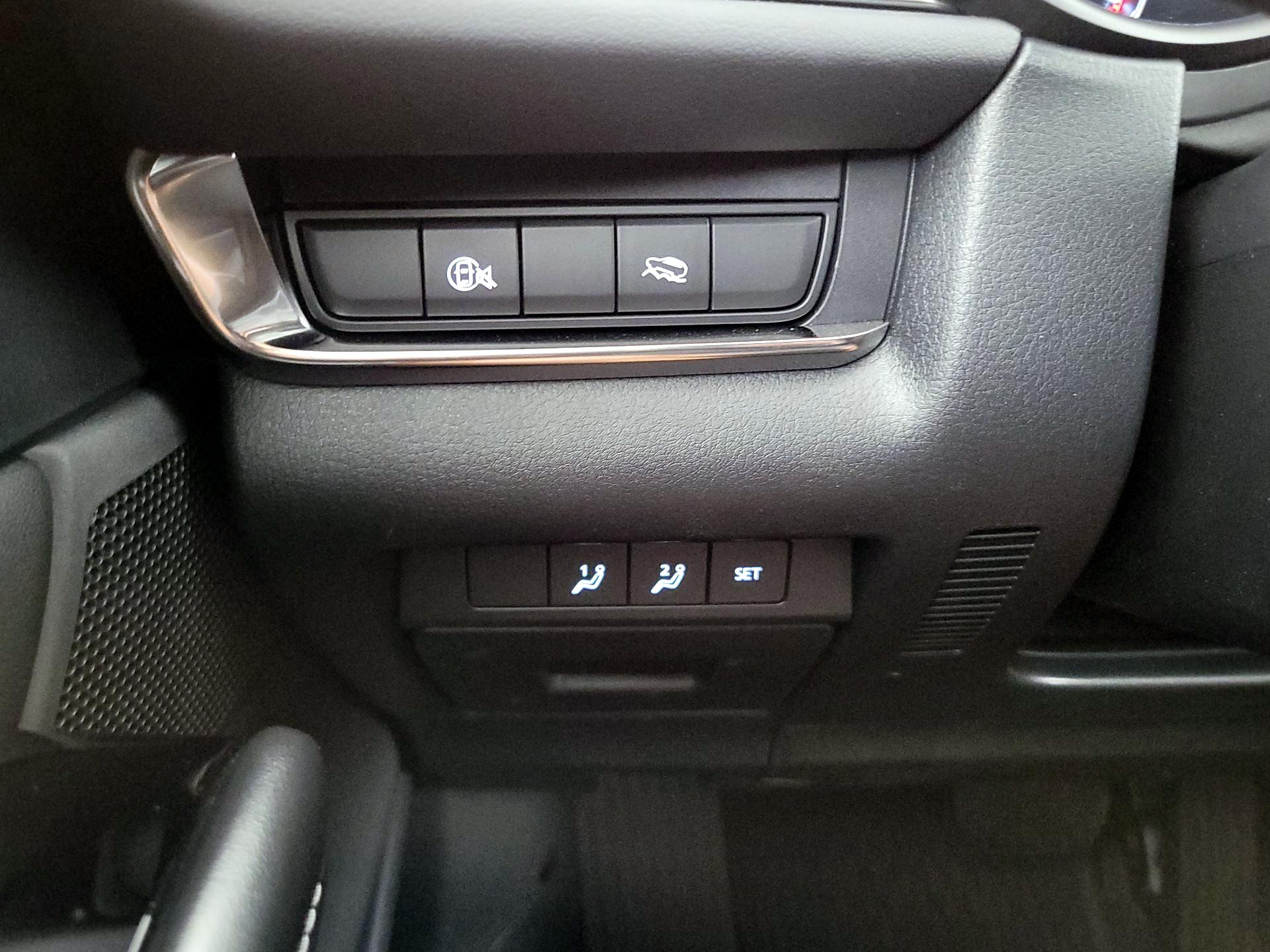 Thumbnail: 2025 Mazda CX-30 - 13