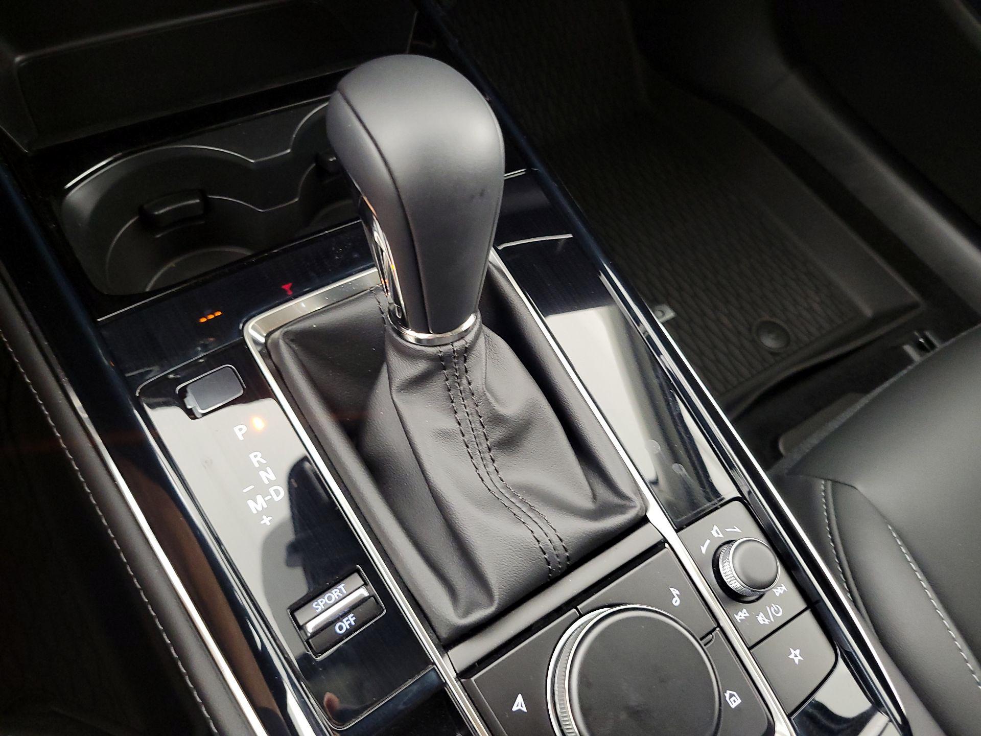 Thumbnail: 2025 Mazda CX-30 - 17