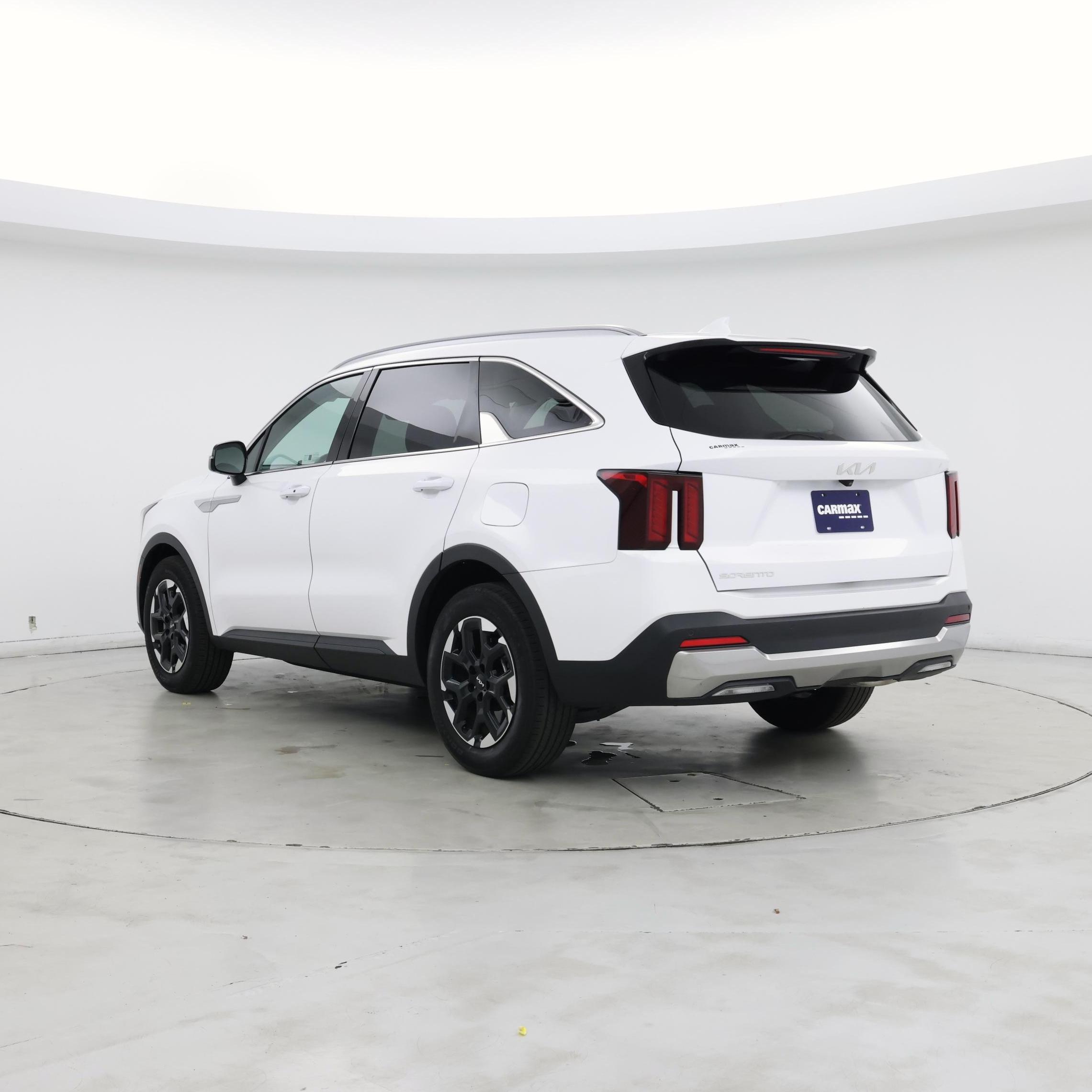 Thumbnail: 2025 Kia Sorento - 2