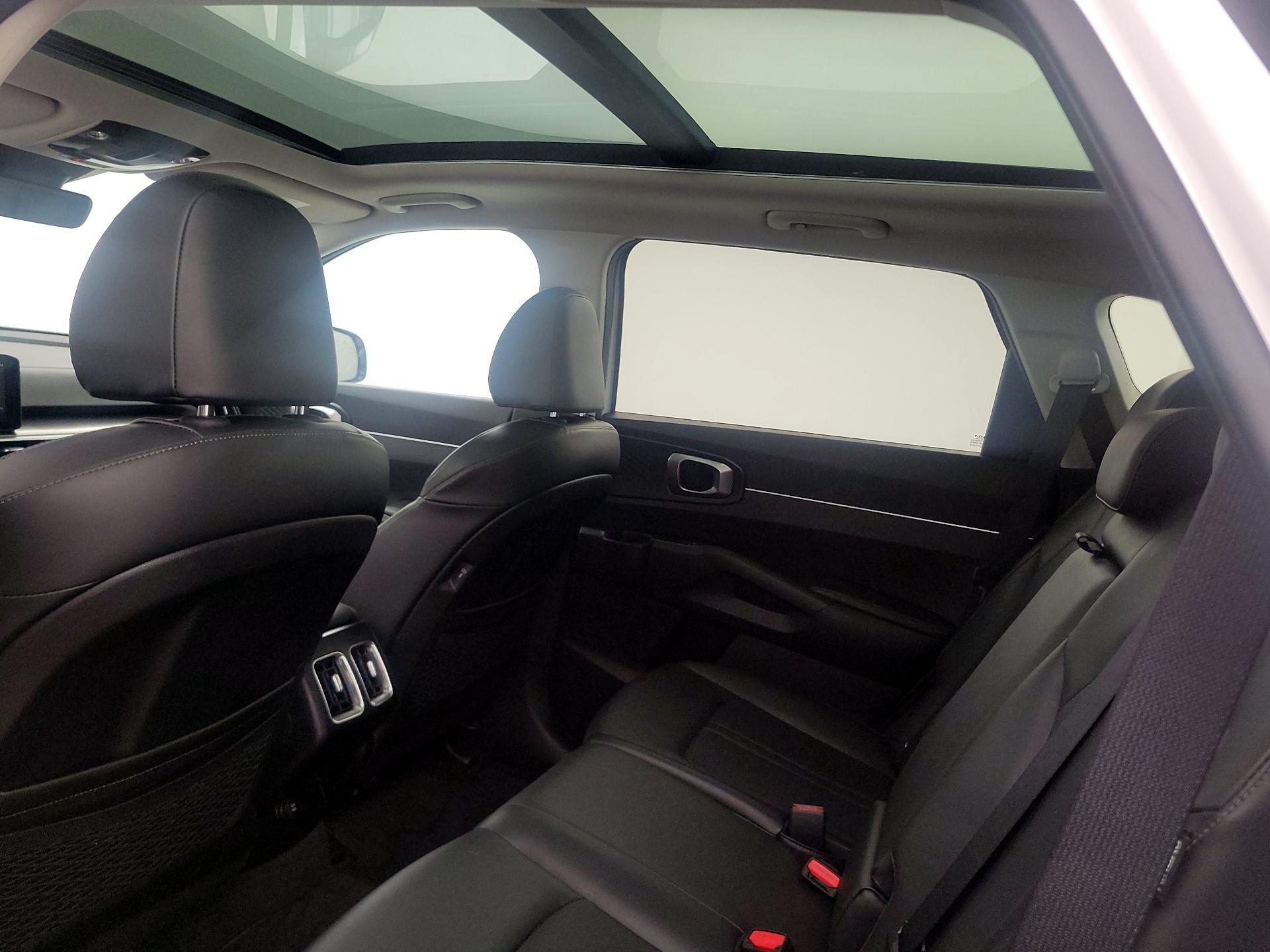 Thumbnail: 2025 Kia Sorento - 20