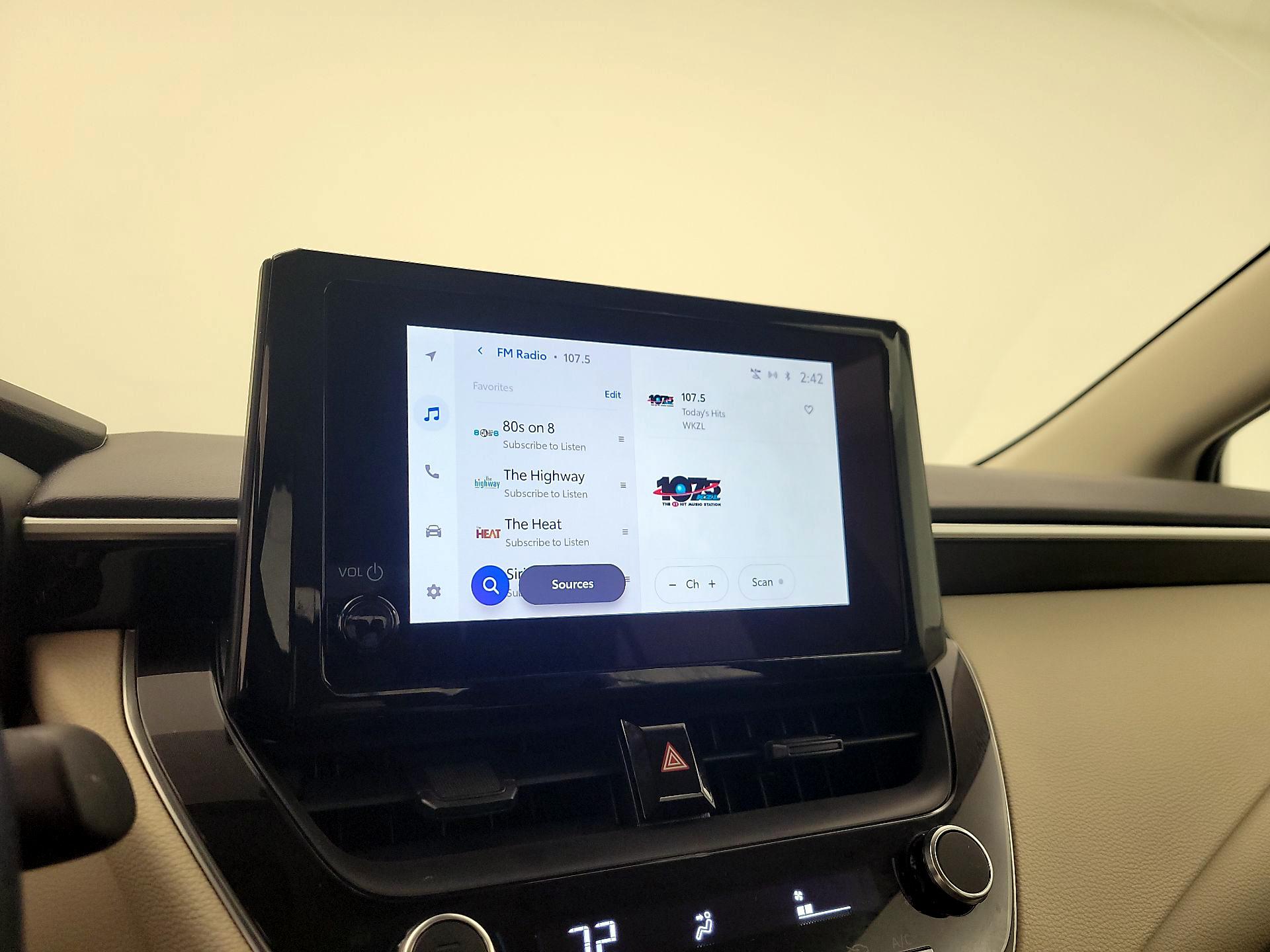 Thumbnail: 2024 Toyota Corolla - 15