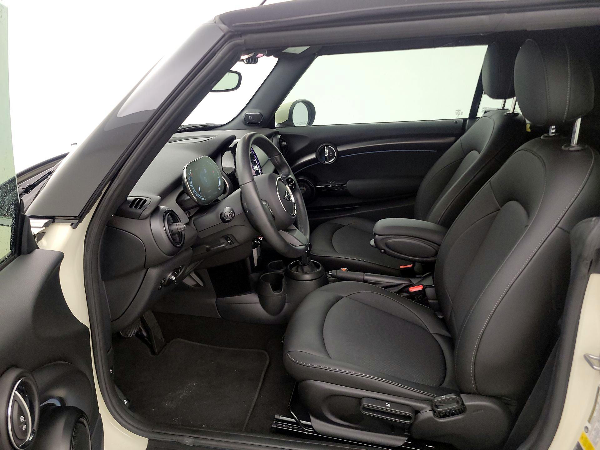 Thumbnail: 2022 MINI Cooper - 11