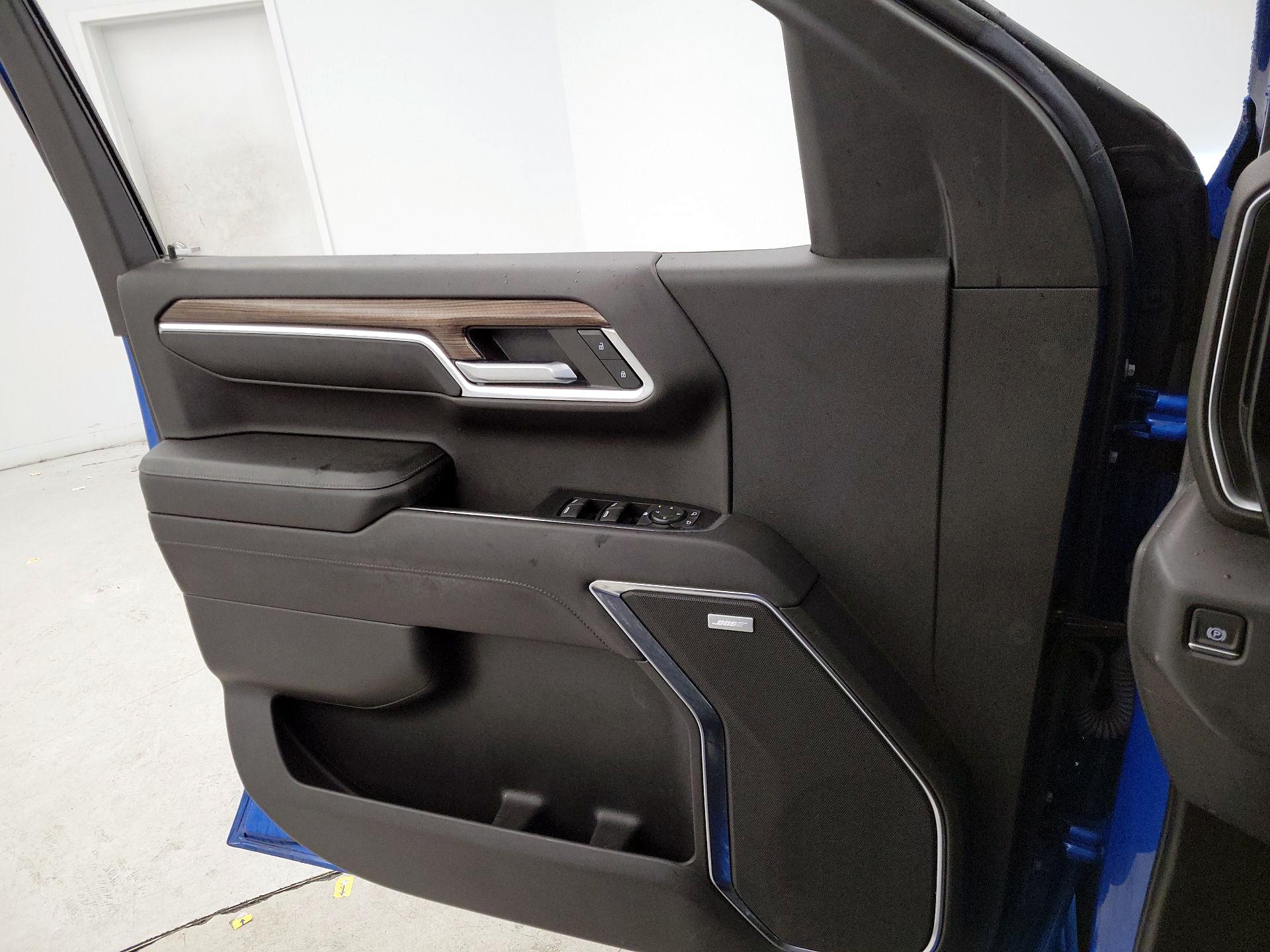 Thumbnail: 2022 Chevrolet Silverado 1500 - 12