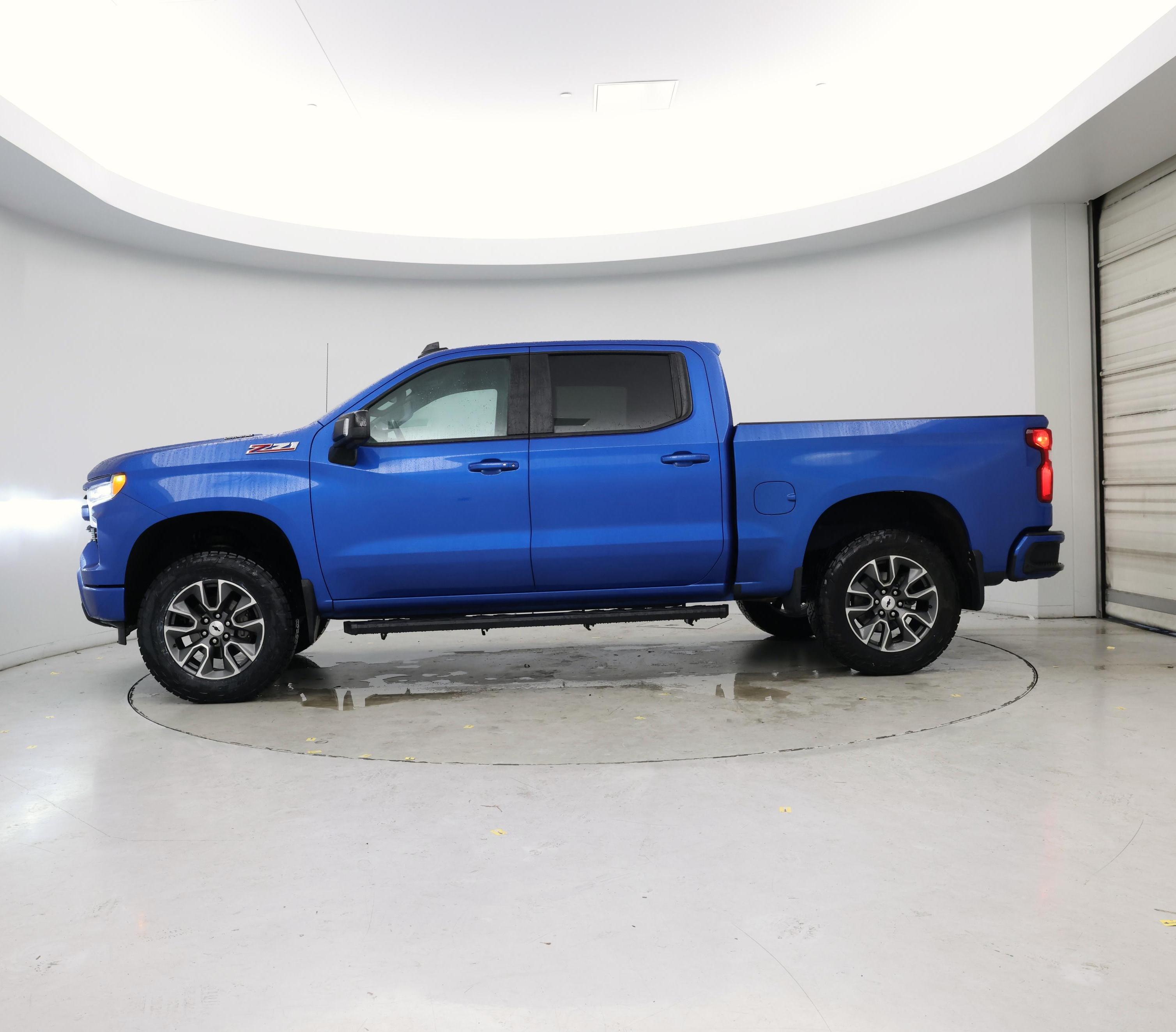 Thumbnail: 2022 Chevrolet Silverado 1500 - 3