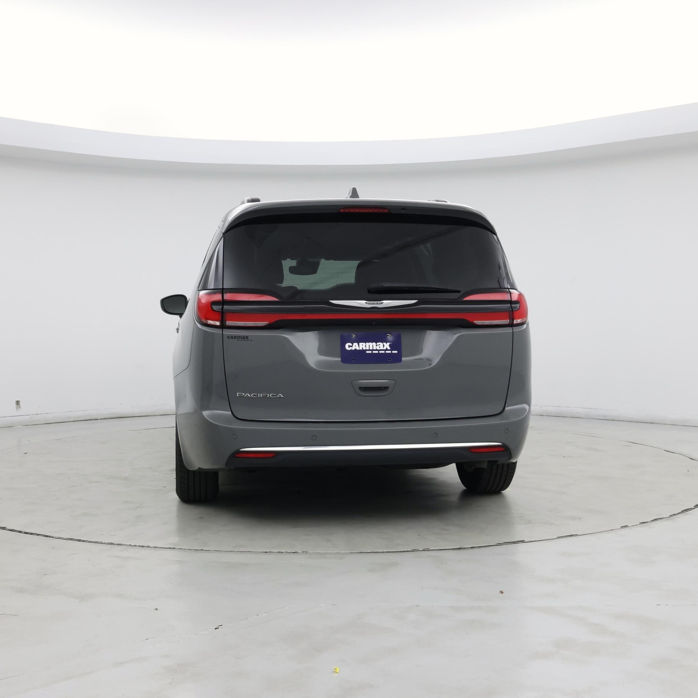 Thumbnail: 2022 Chrysler Pacifica - 6