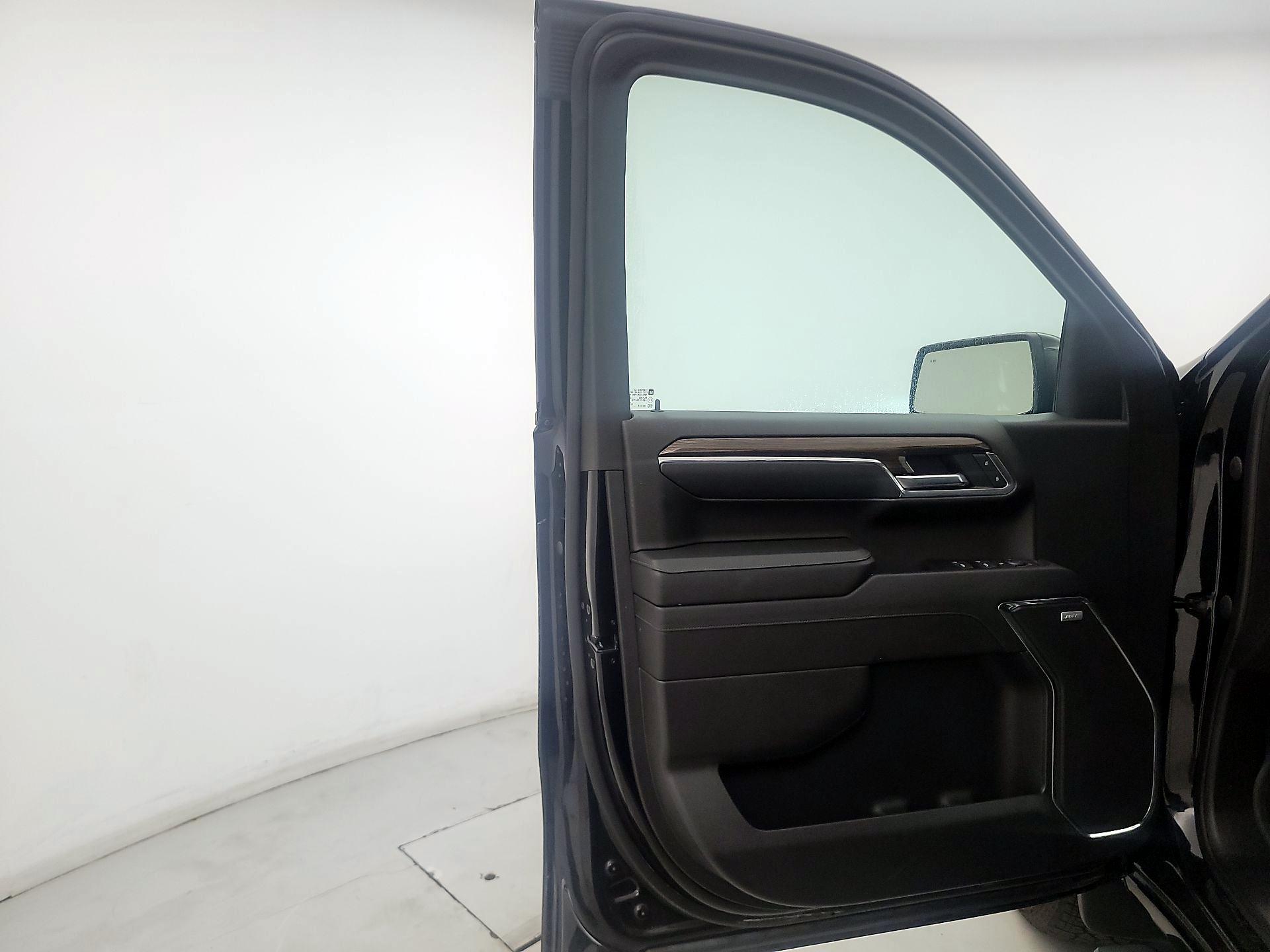 Thumbnail: 2023 Chevrolet Silverado 1500 - 12