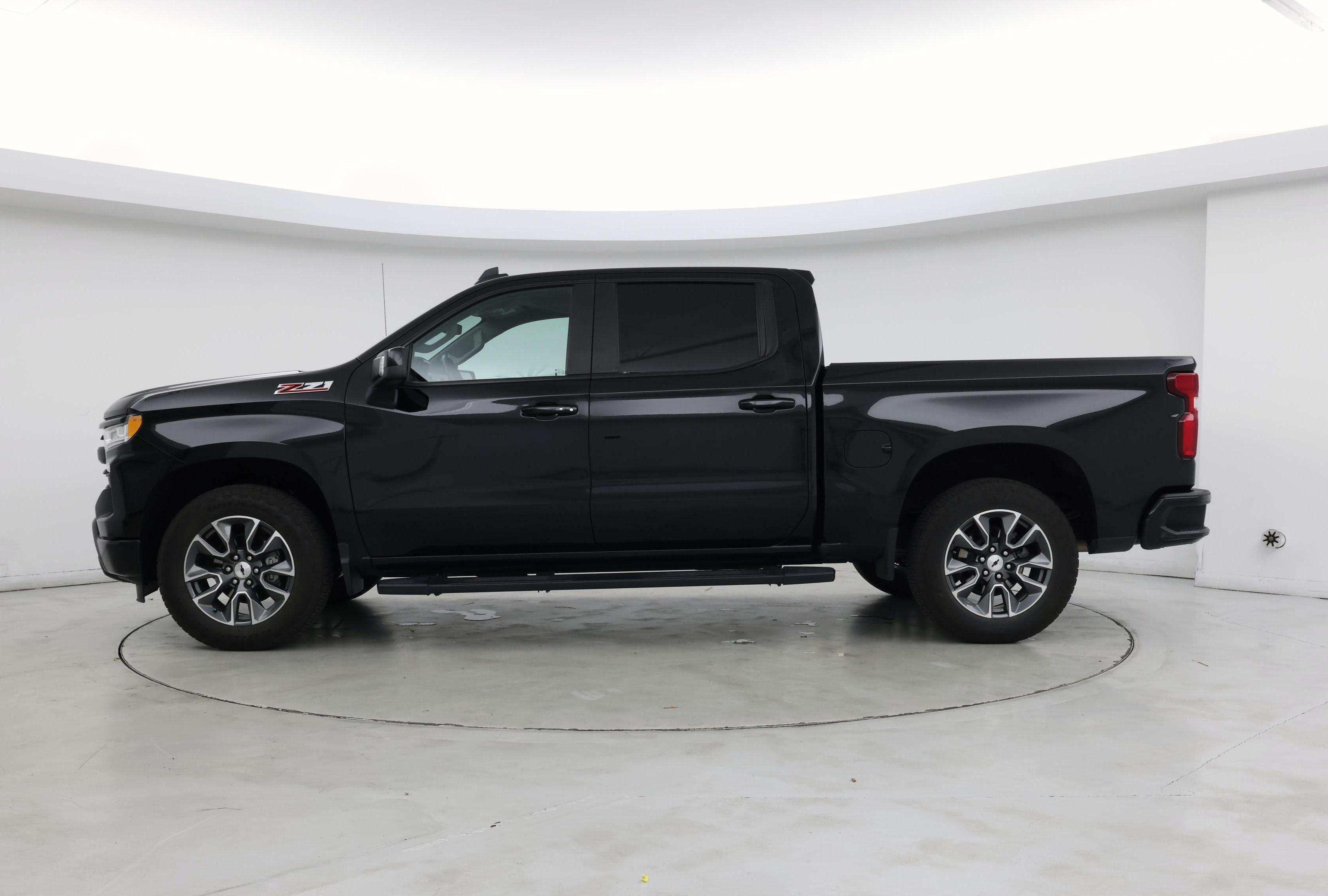 Thumbnail: 2023 Chevrolet Silverado 1500 - 3