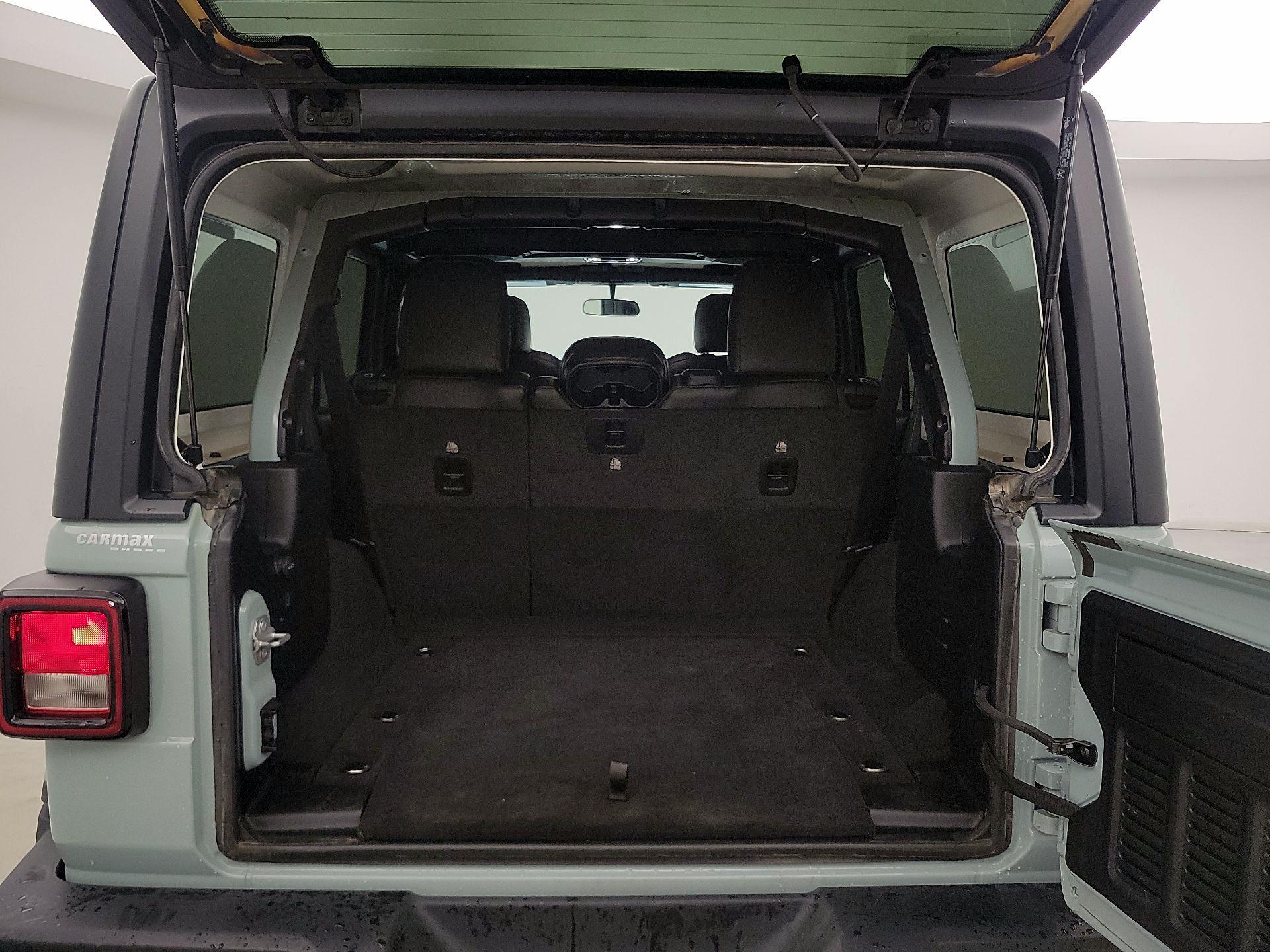 Thumbnail: 2023 Jeep Wrangler - 20