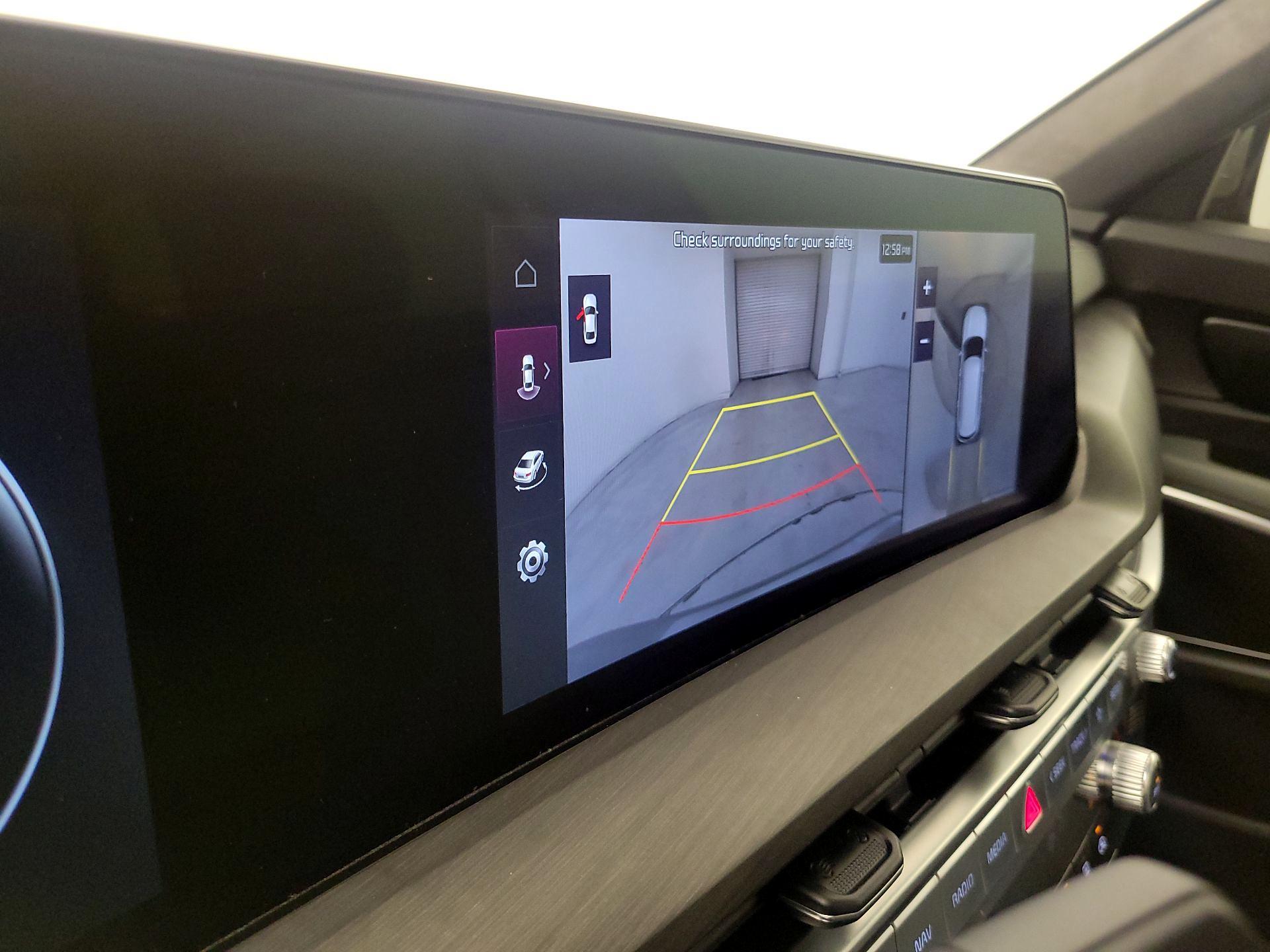 Thumbnail: 2024 Kia Telluride - 15