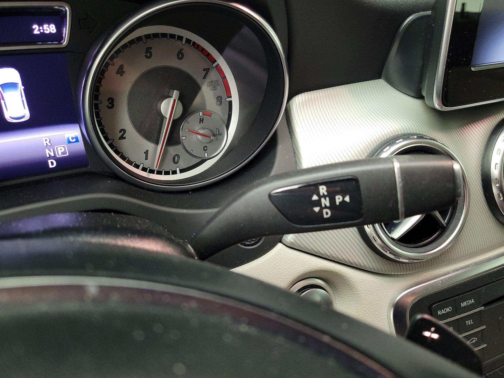 Thumbnail: 2017 Mercedes-Benz GLA - 18