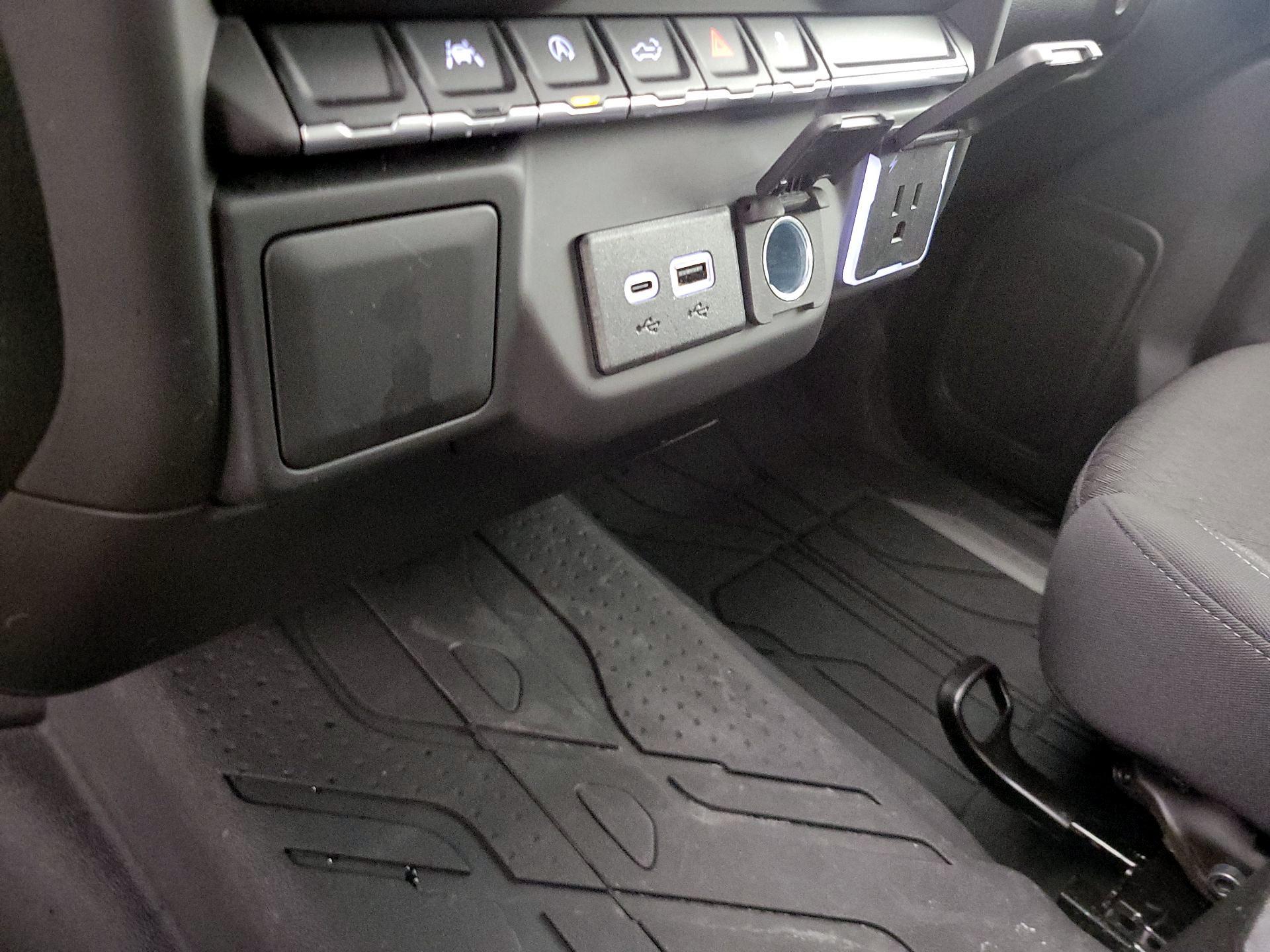 Thumbnail: 2024 Chevrolet Silverado 1500 - 18