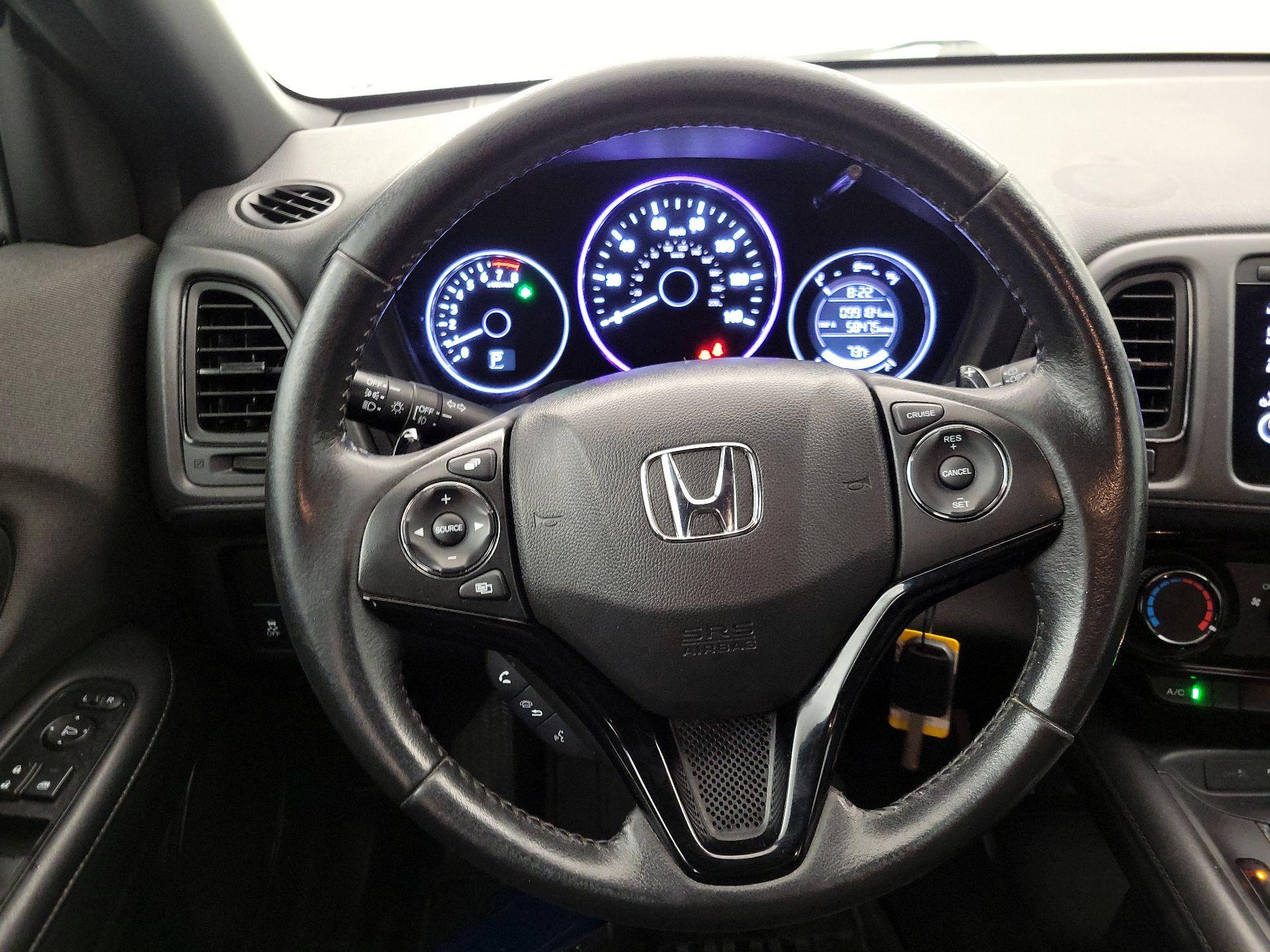 Thumbnail: 2019 Honda HR-V - 10